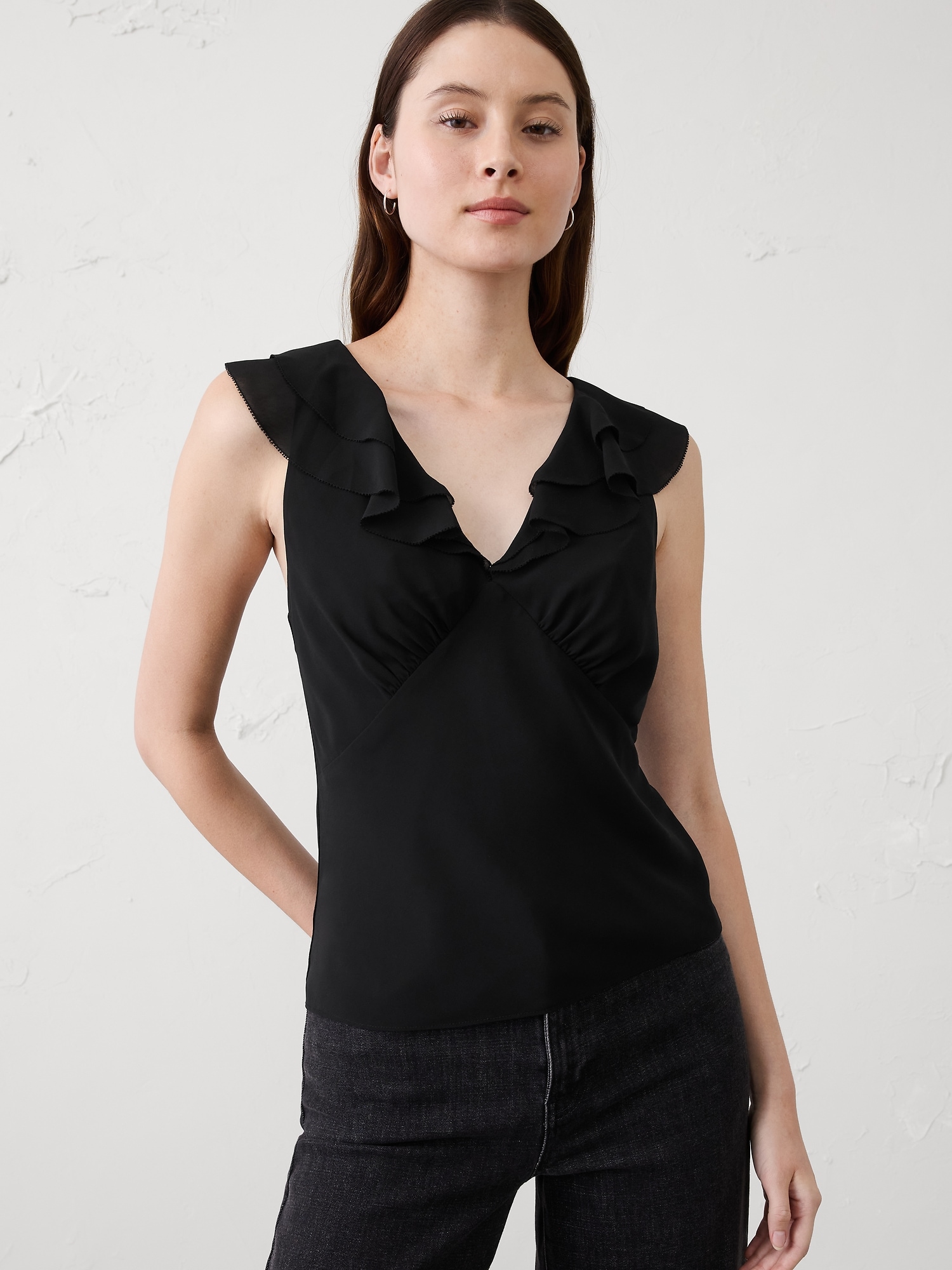 RUFFLE V-NECK CHIFFON TOP - Black