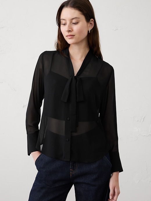 Crepe Volume-Sleeve Blouse