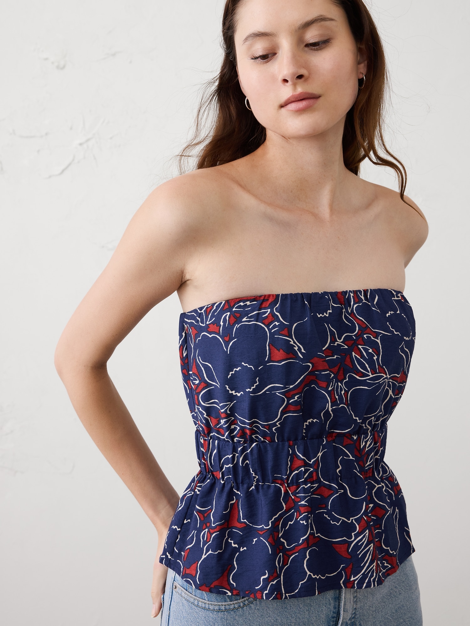 Image number 3 showing, Cinched-Waist Top