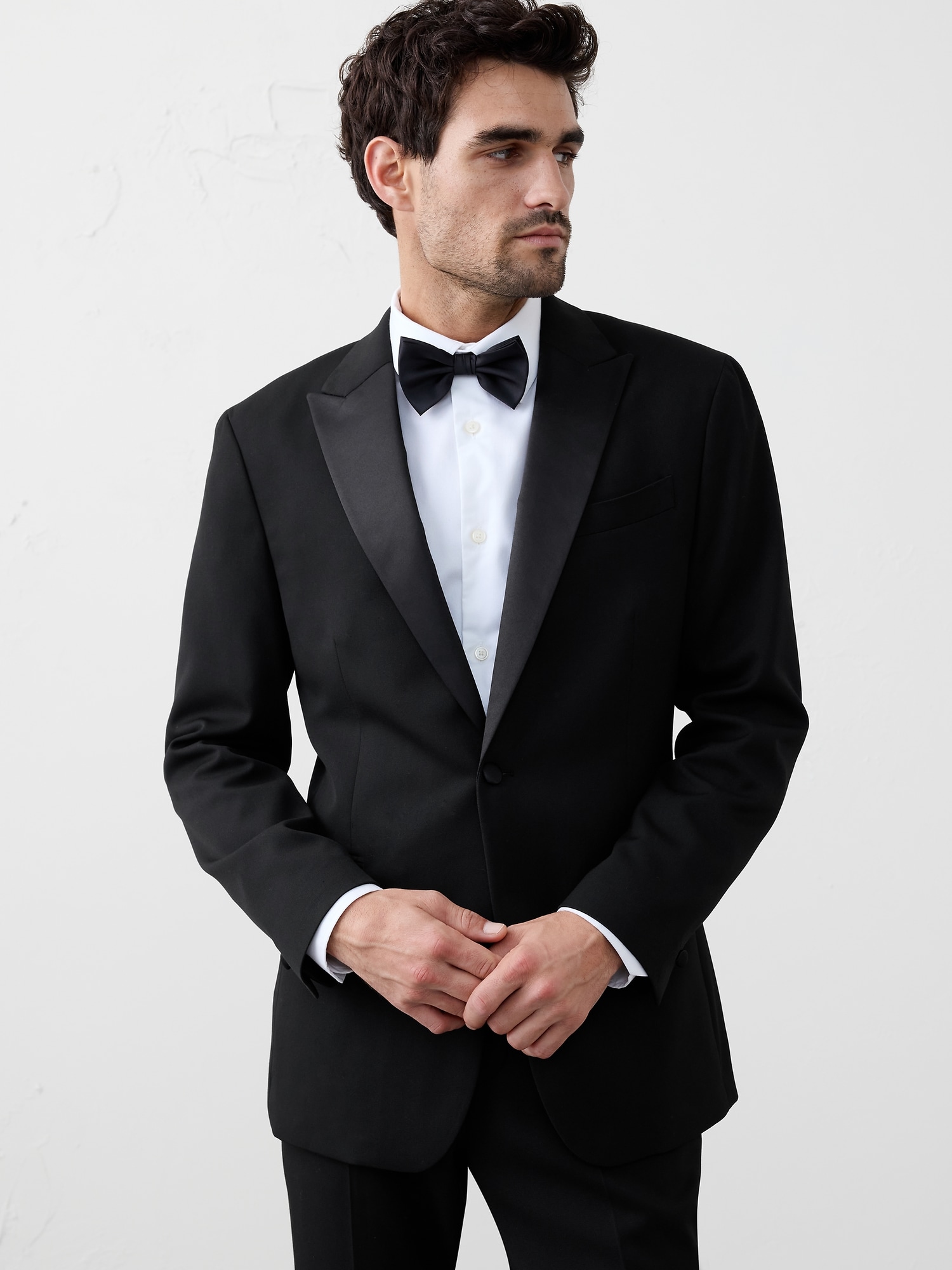 TAILORED-FIT LUXE TUXEDO SUIT JACKET