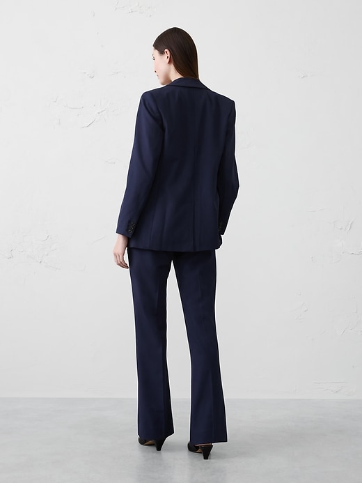 Sculpted Bootcut Pant