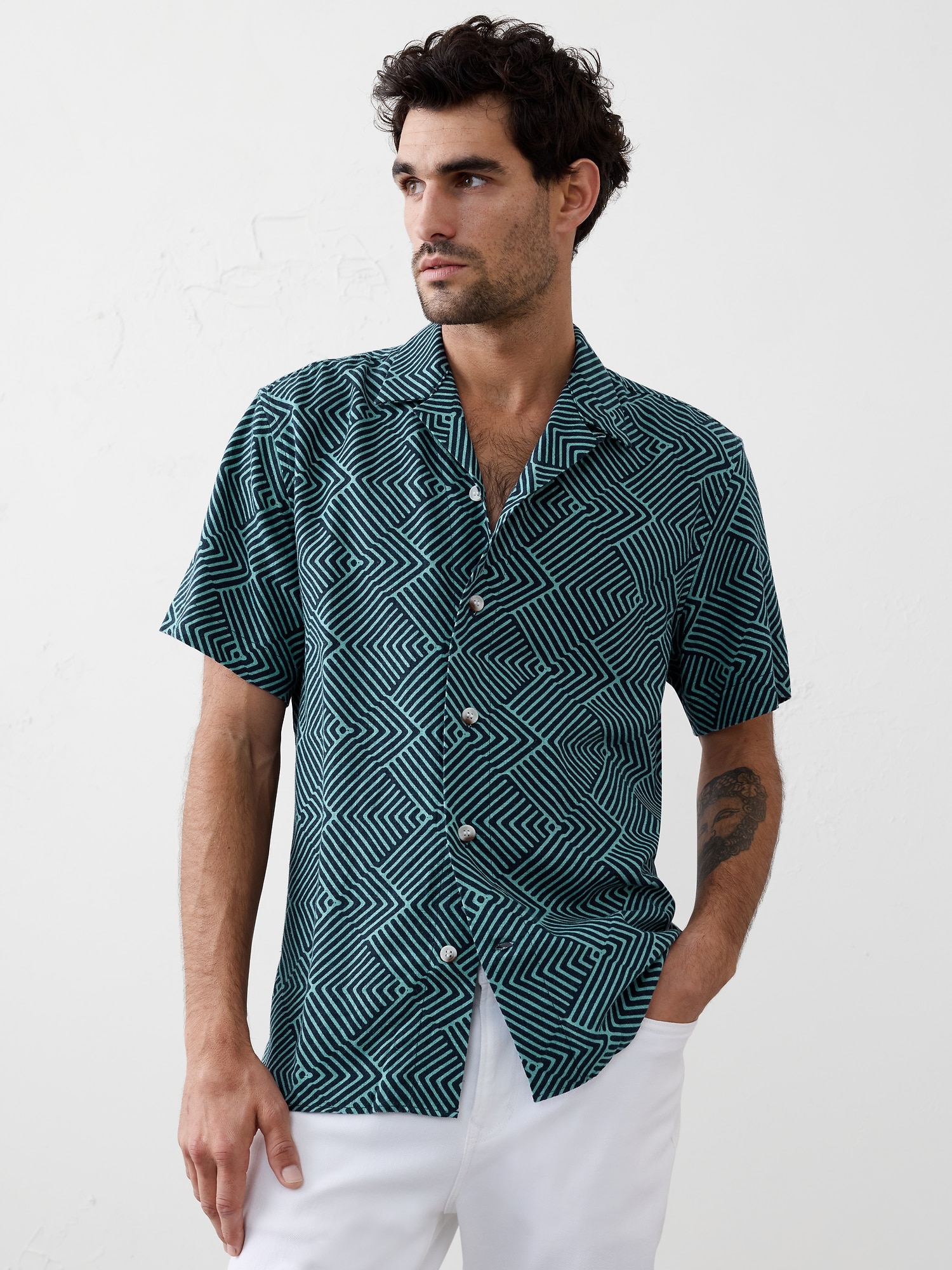 Image number 1 showing, Linen-Blend Standard Fit Resort Shirt