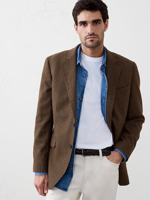 Tailored-Fit Brown Houndstooth Jacket