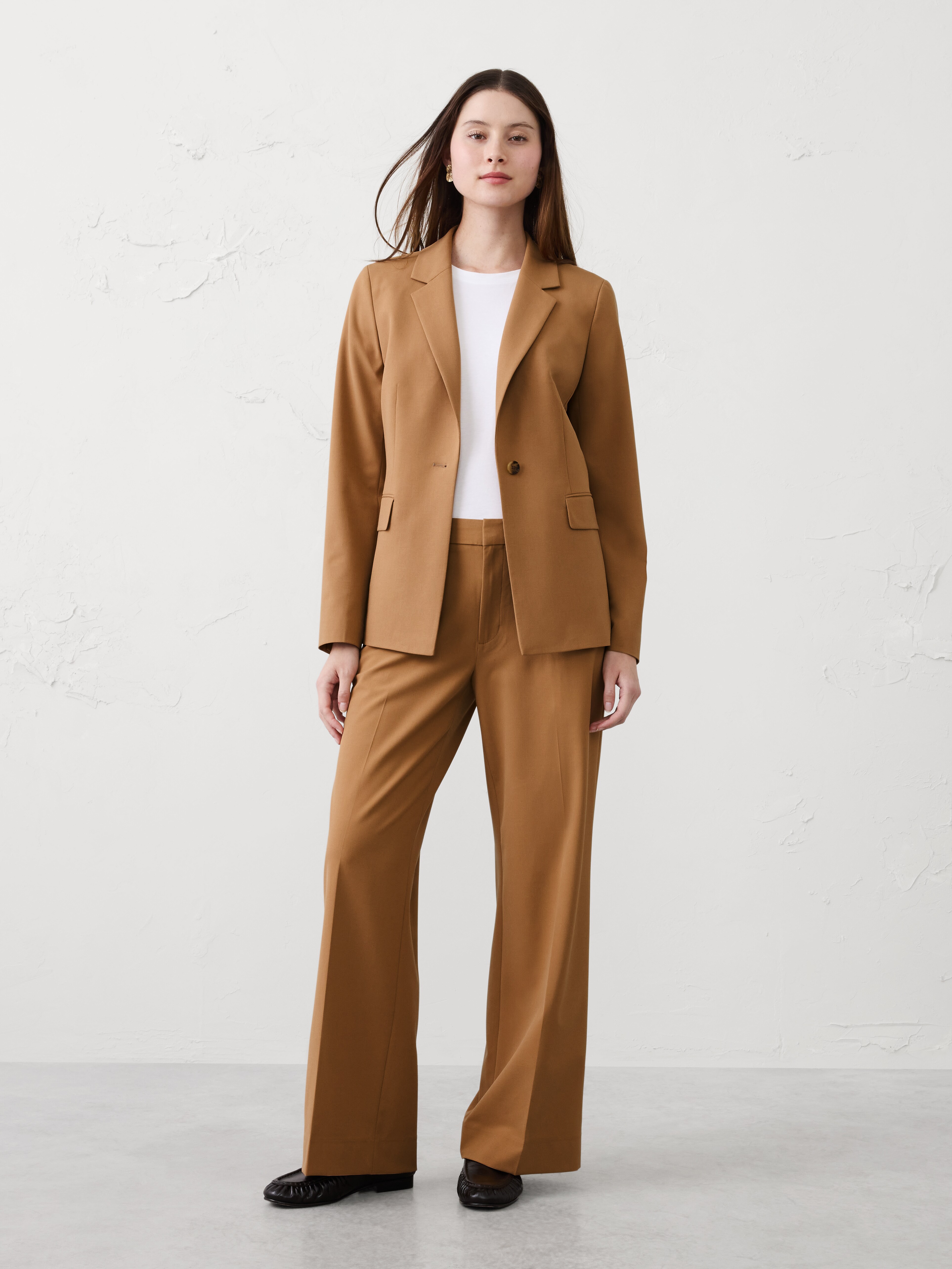 Wide-Leg High-Rise Sculpted Trouser
