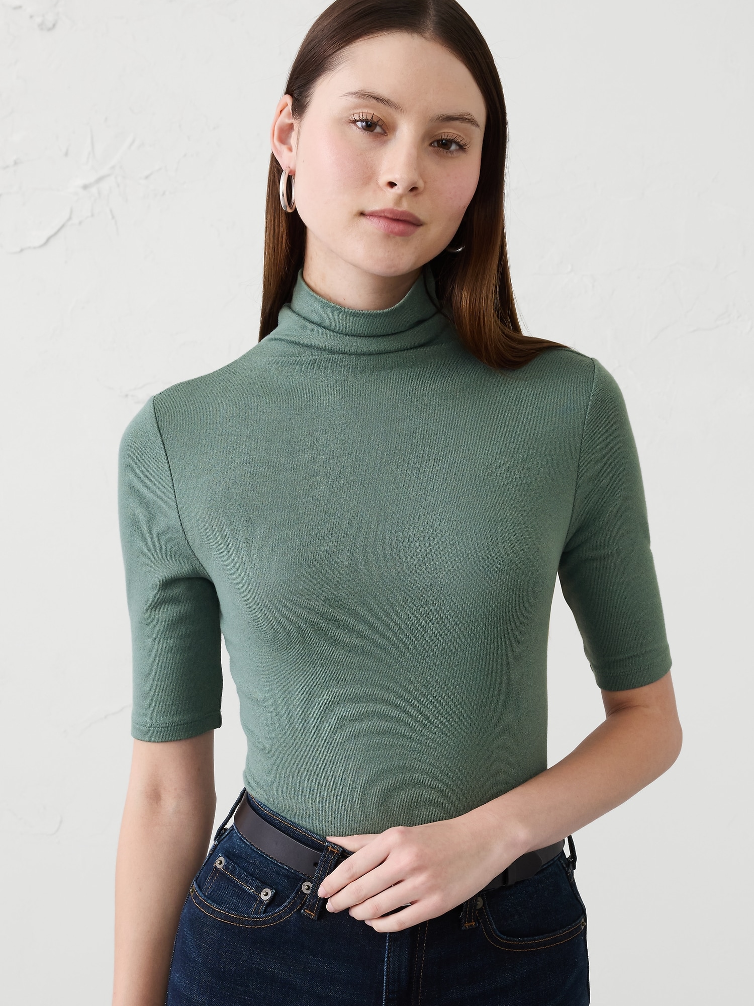 SOFT LUXE TURTLENECK TOP - Slate Green