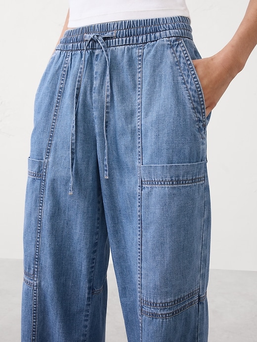 Wide-Leg Mid-Rise Cargo Pull-On Jean