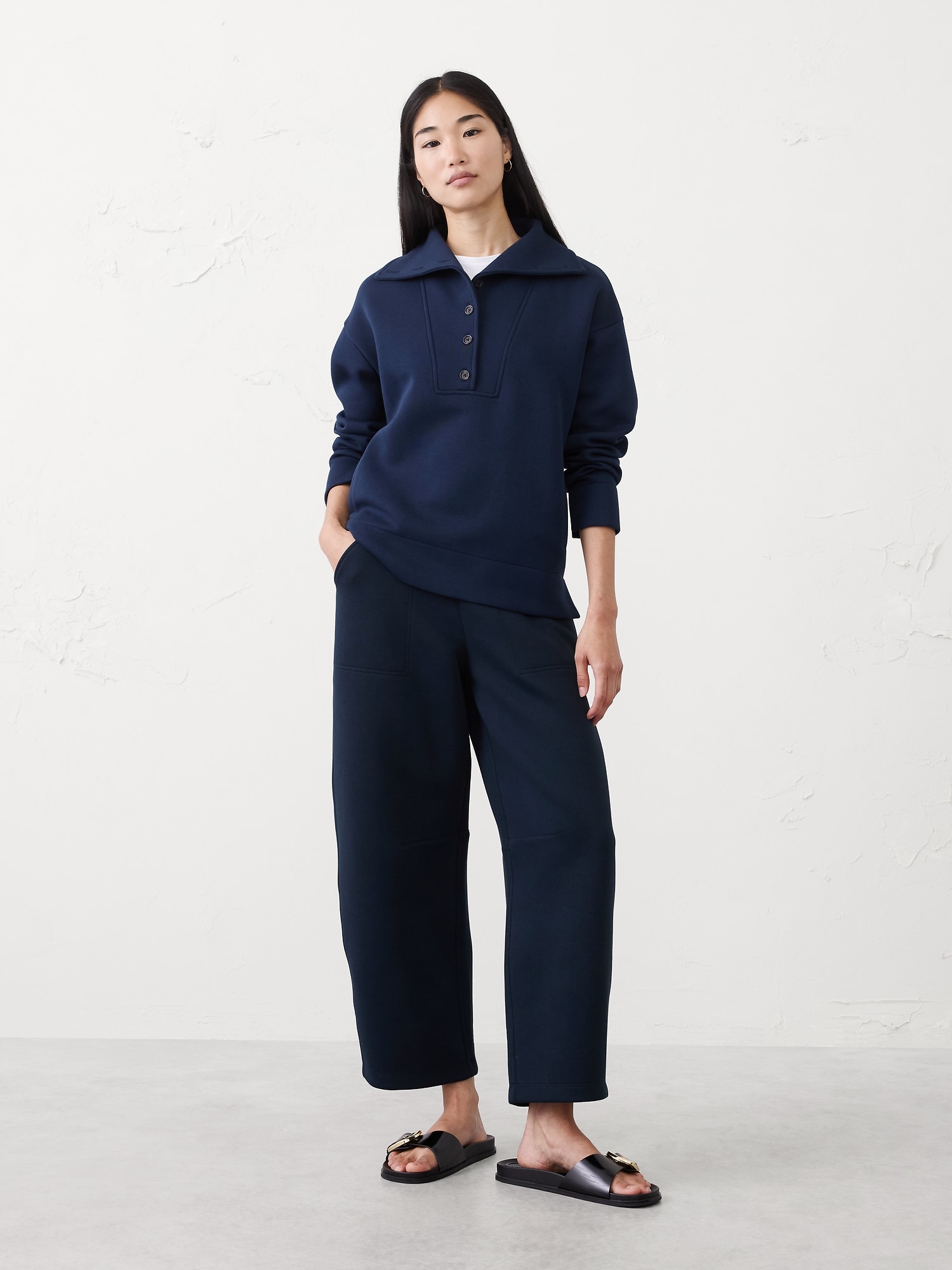 Slim Barrel High-Rise Scuba Pant - Preppy Navy