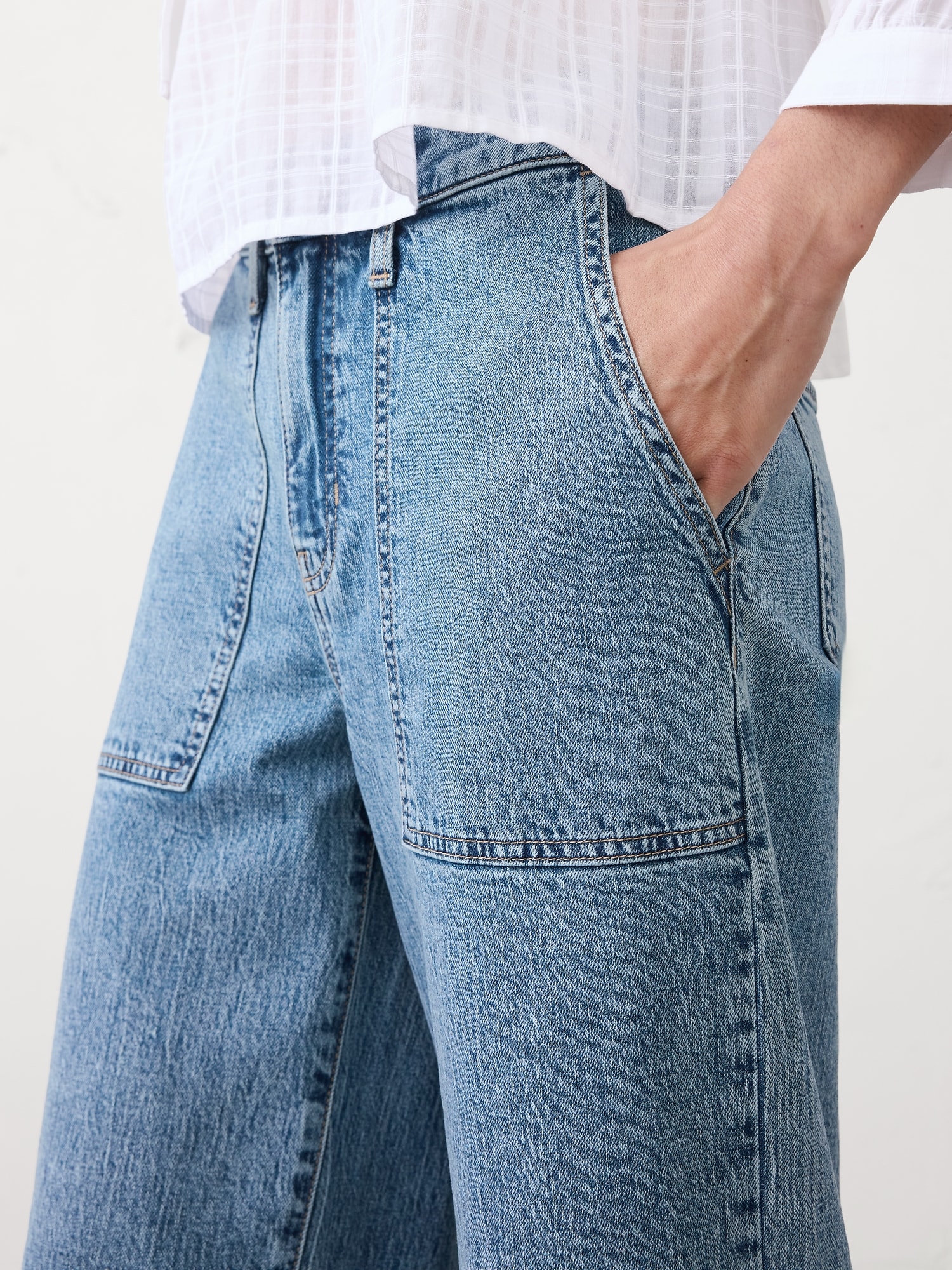 Image number 3 showing, WIDE-LEG HIGH-RISE UTILITY JEAN