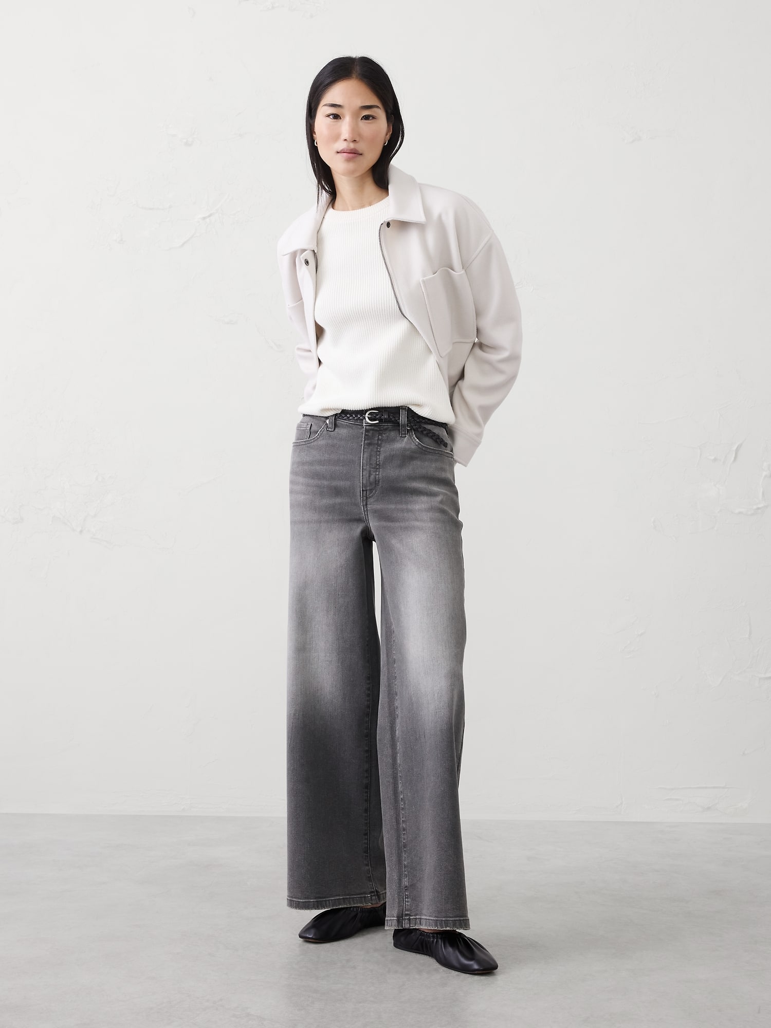 Wide-Leg High-Rise Jean - Light Gray Wash