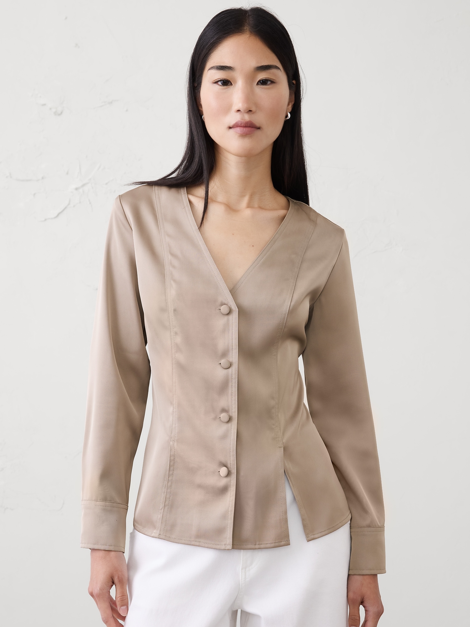 SILKY SEAMED SLIT BLOUSE - Mocha Latte