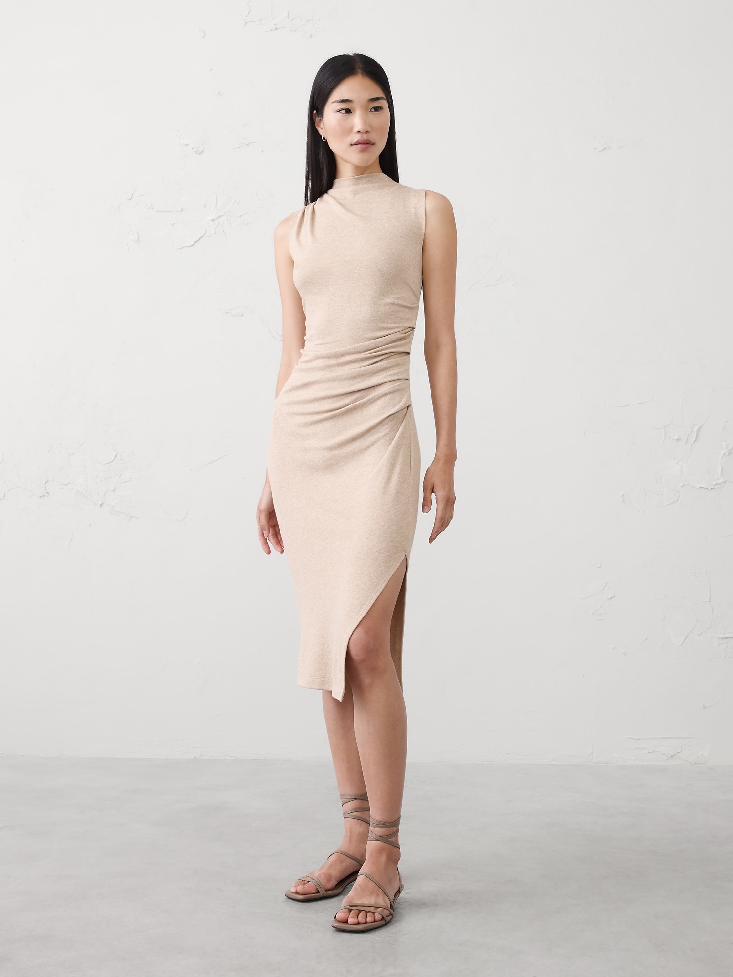 SOFT LUXE BATEAU-NECK MIDI DRESS - Camel Heather