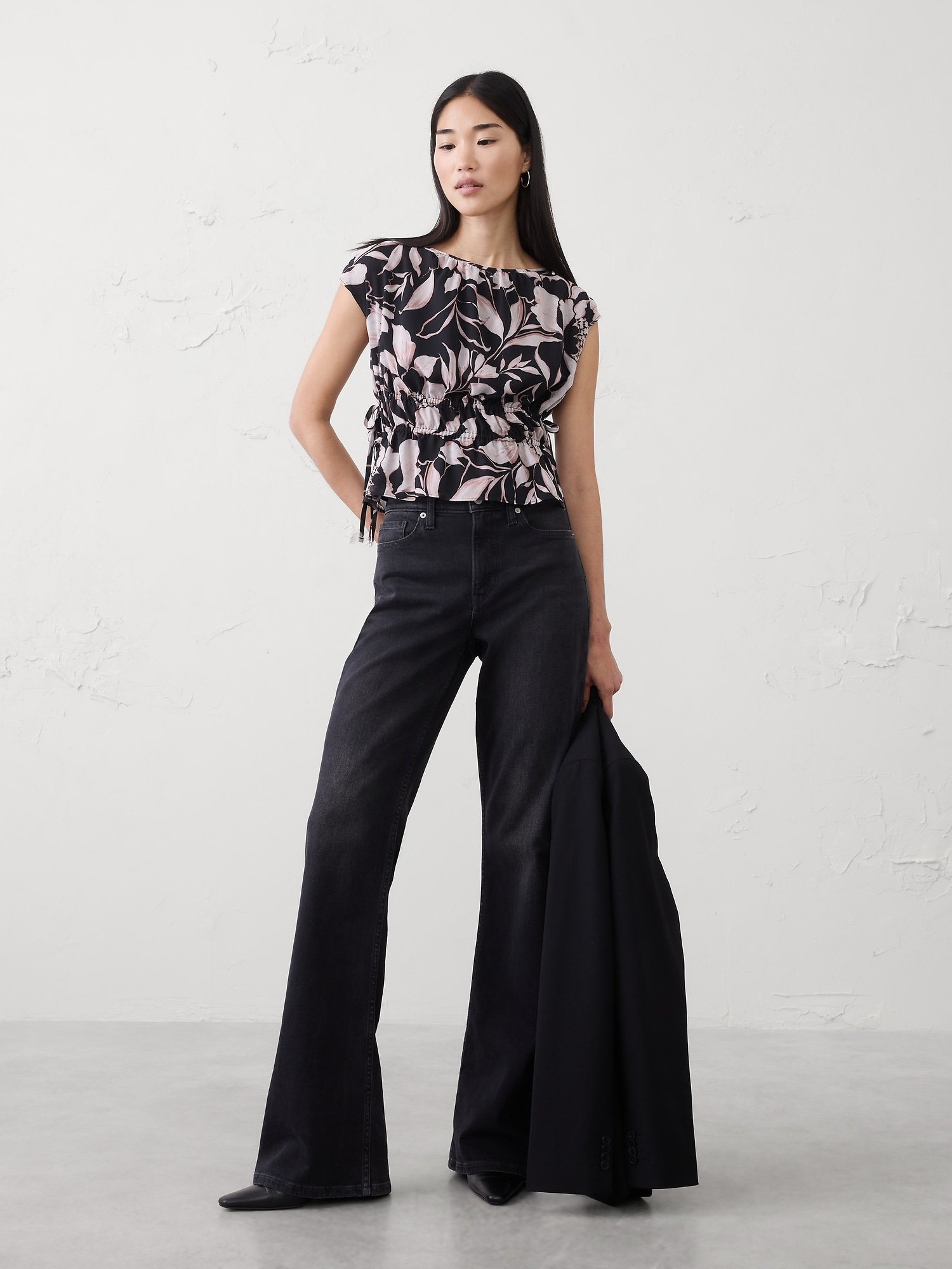 Image number 1 showing, Side-Tie Top