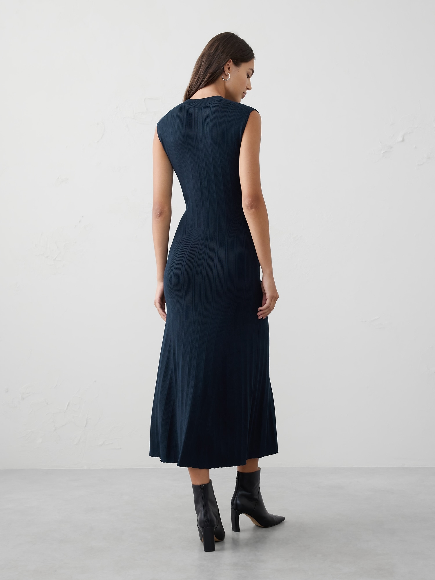 Image number 2 showing, Ribbed Maxi Sweater Dress