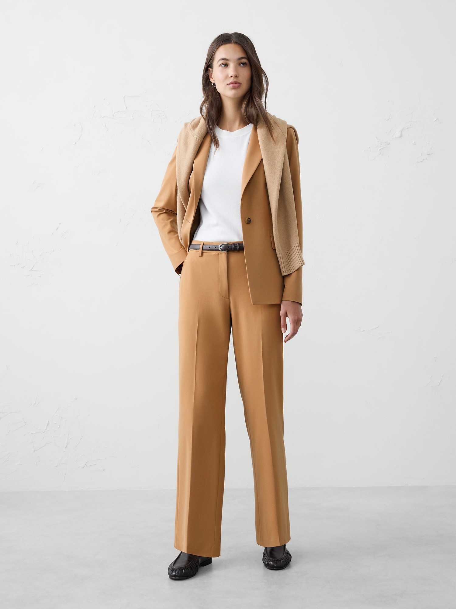STRAIGHT HIGH-RISE  SCULPTED EASY TROUSER