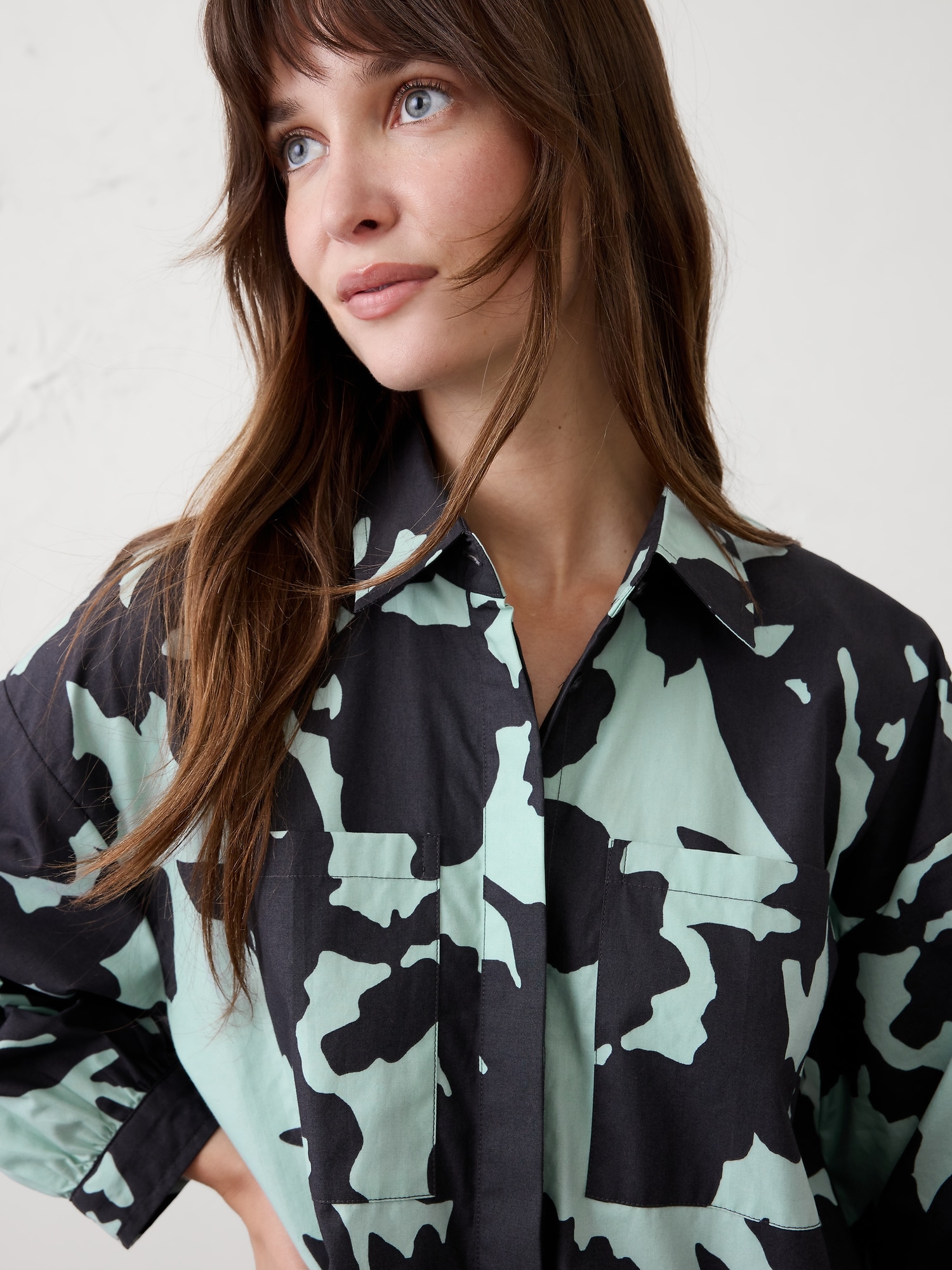 Image number 3 showing, PUFF-SLEEVE TIERED MINI DRESS