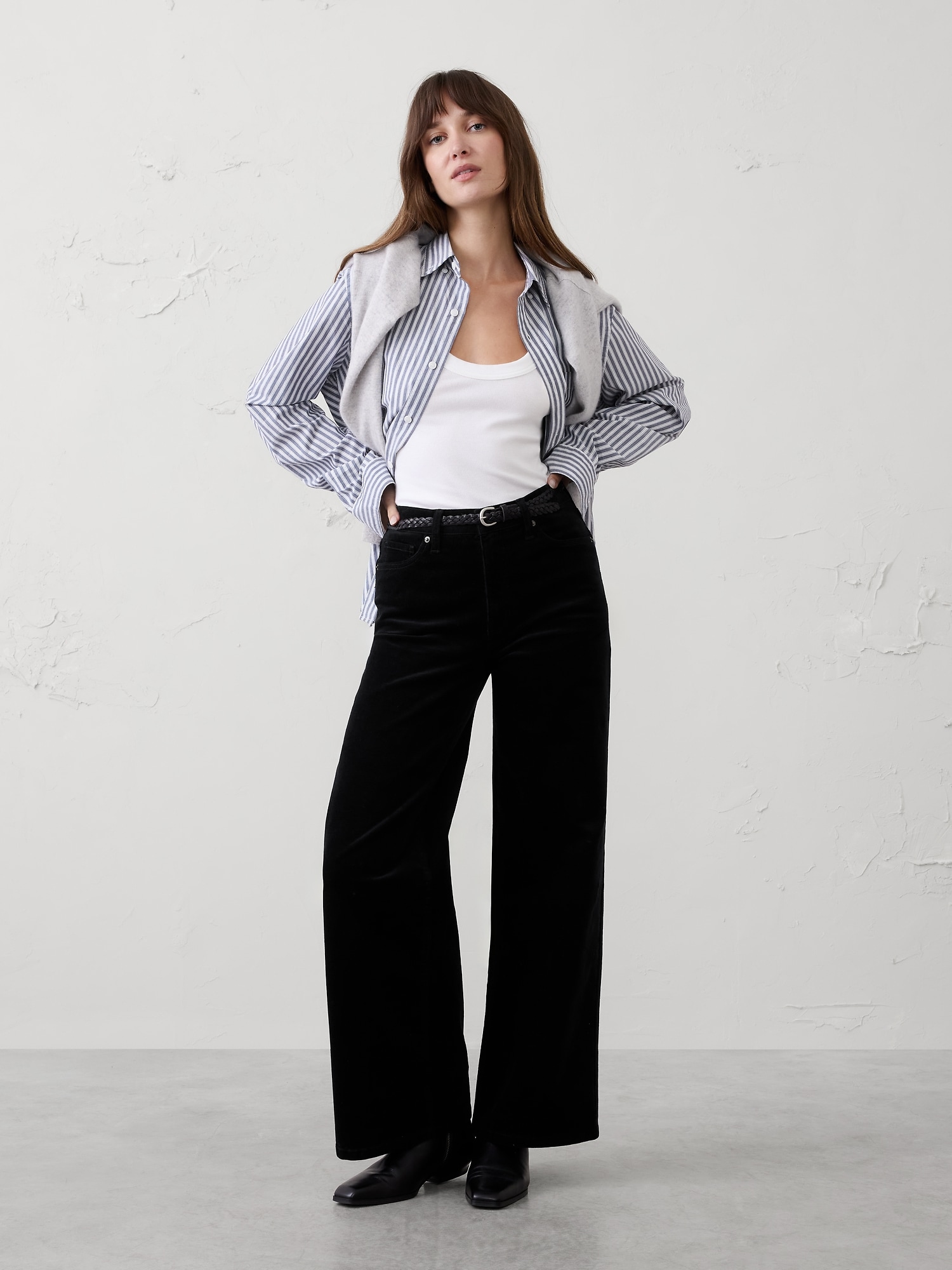 Image number 1 showing, Wide-Leg High-Rise Corduroy Jean