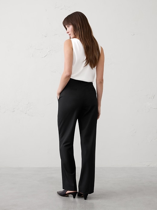 Straight High-Rise Sculpted Trouser