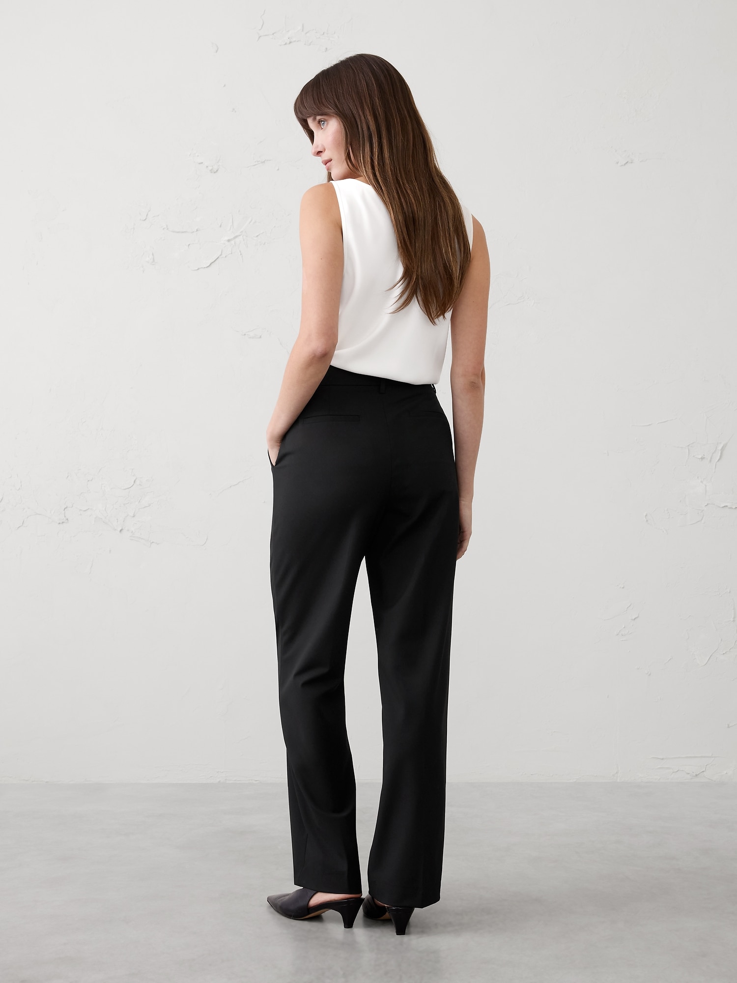 Image number 2 showing, STRAIGHT HIGH-RISE SCULPTED TROUSER