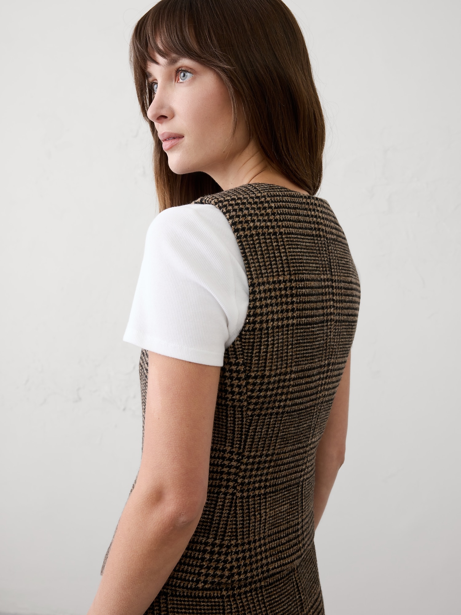 Image number 2 showing, Plaid Short Classic Vest