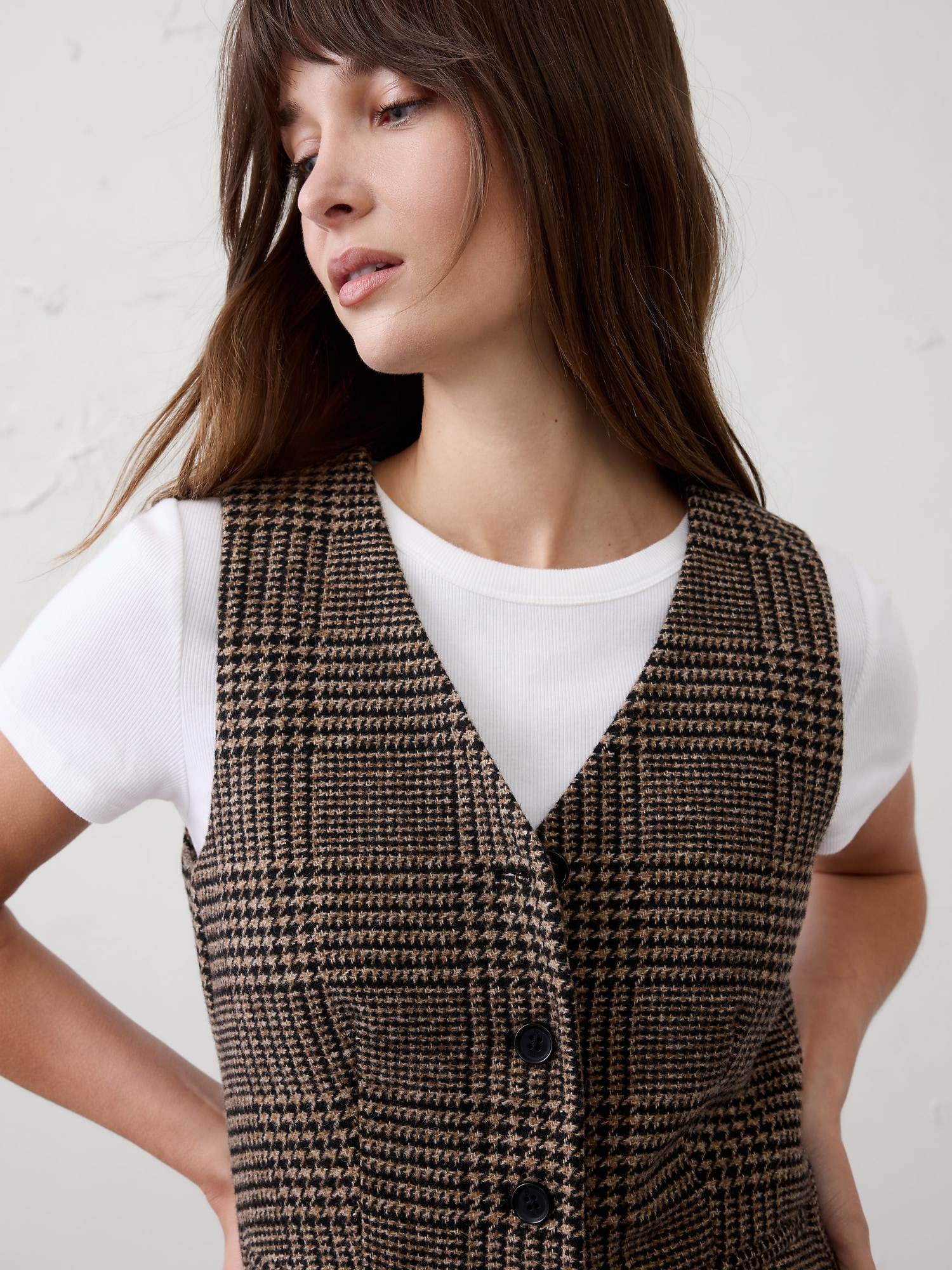 Image number 3 showing, Plaid Short Classic Vest