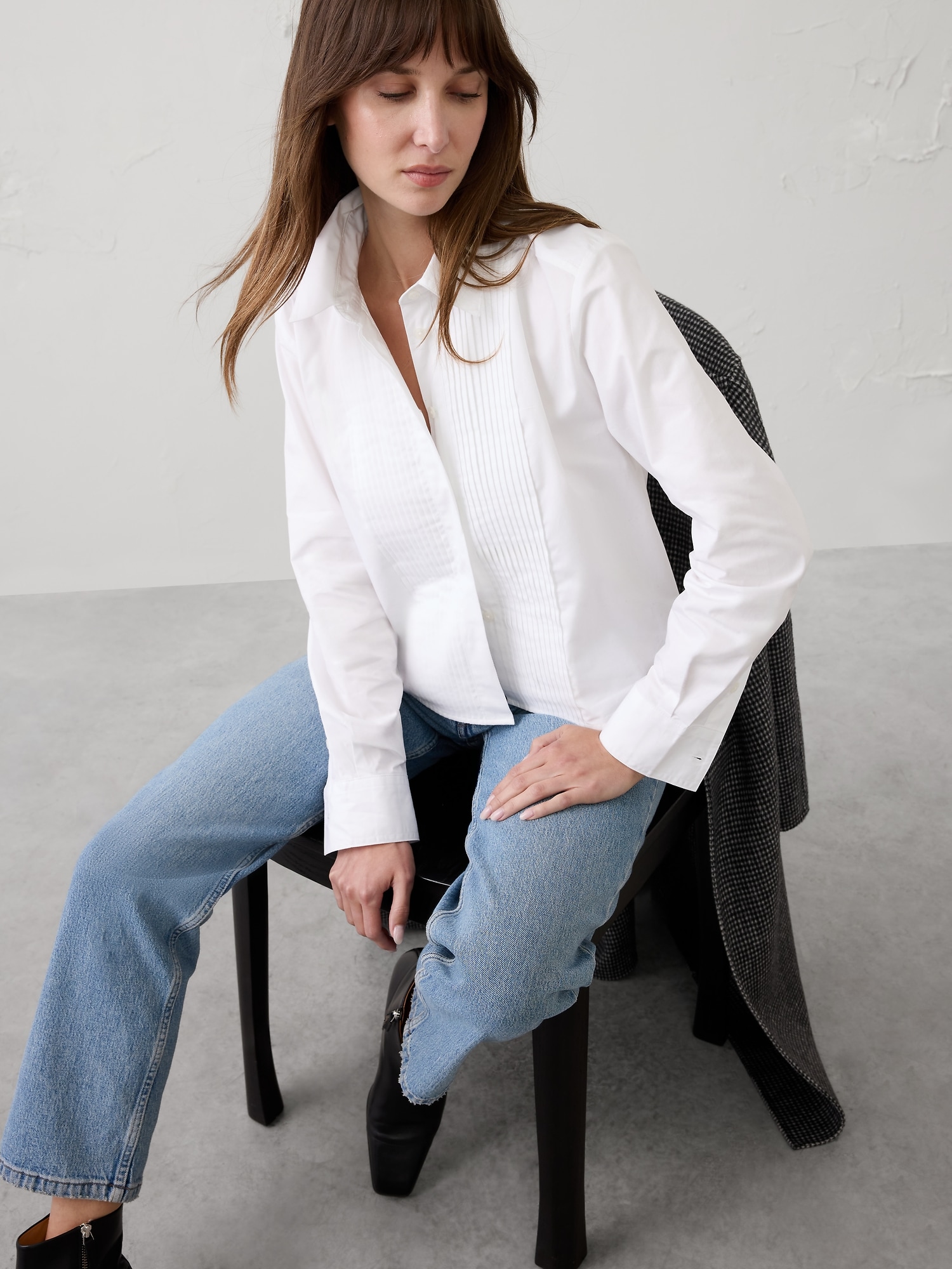 Image number 3 showing, FRONT MINI-TUCKS SHIRT