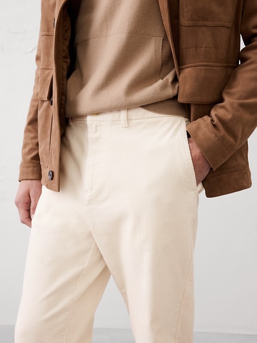 Travel Corduroy Pant