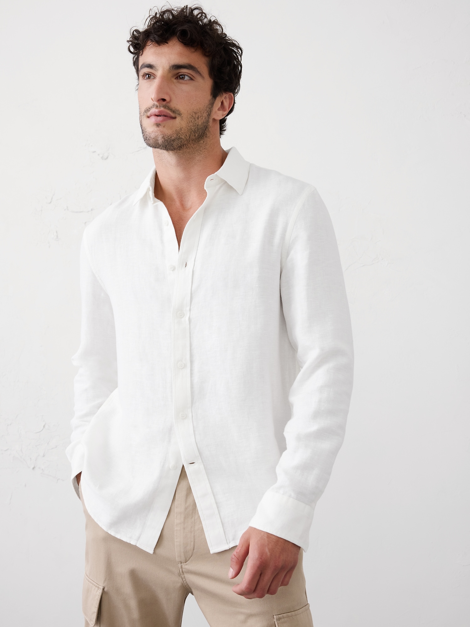 Image number 3 showing, Slim-Fit Linen-Blend Shirt