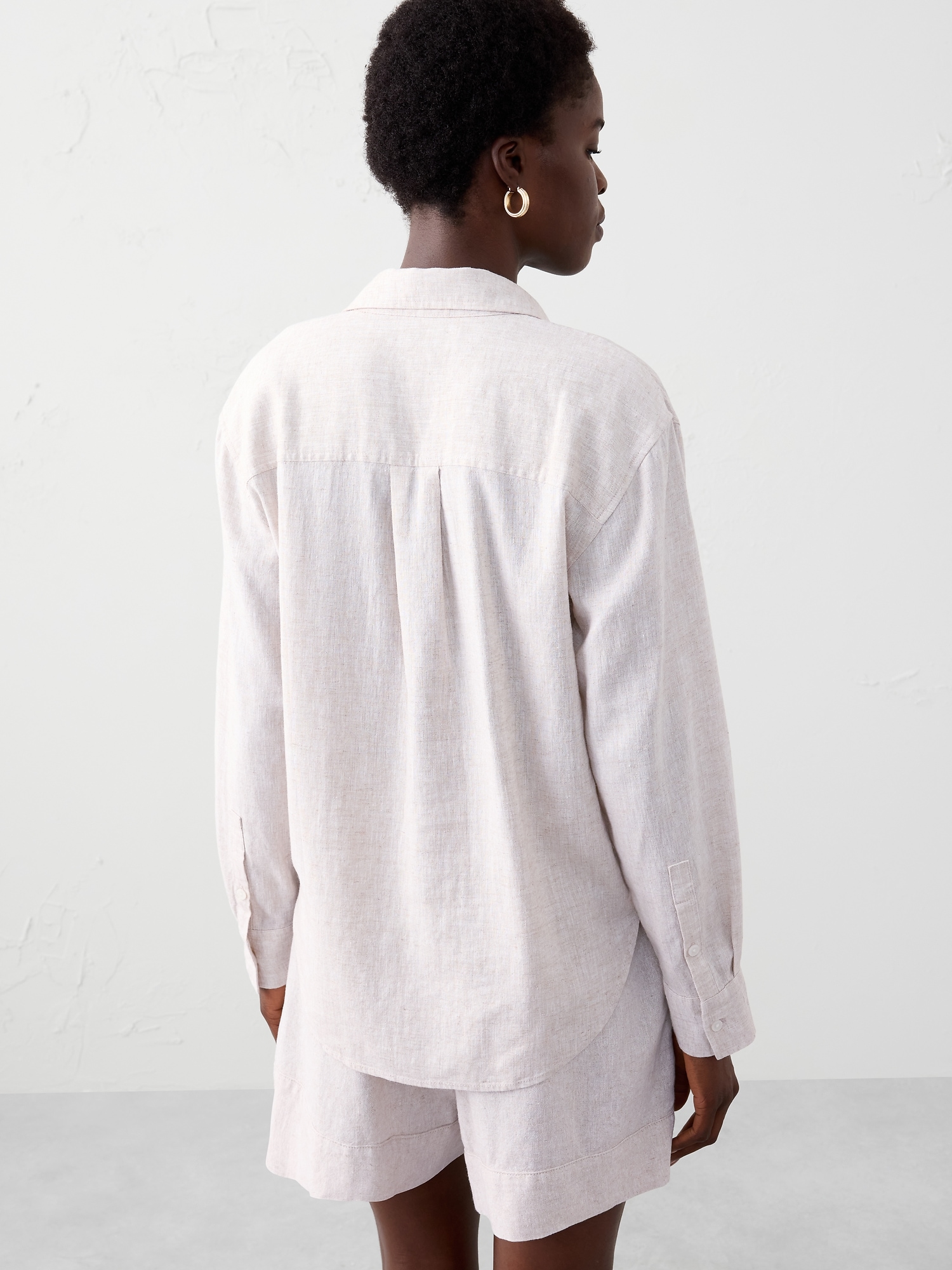 Image number 2 showing, Perfect Linen-Blend Shirt