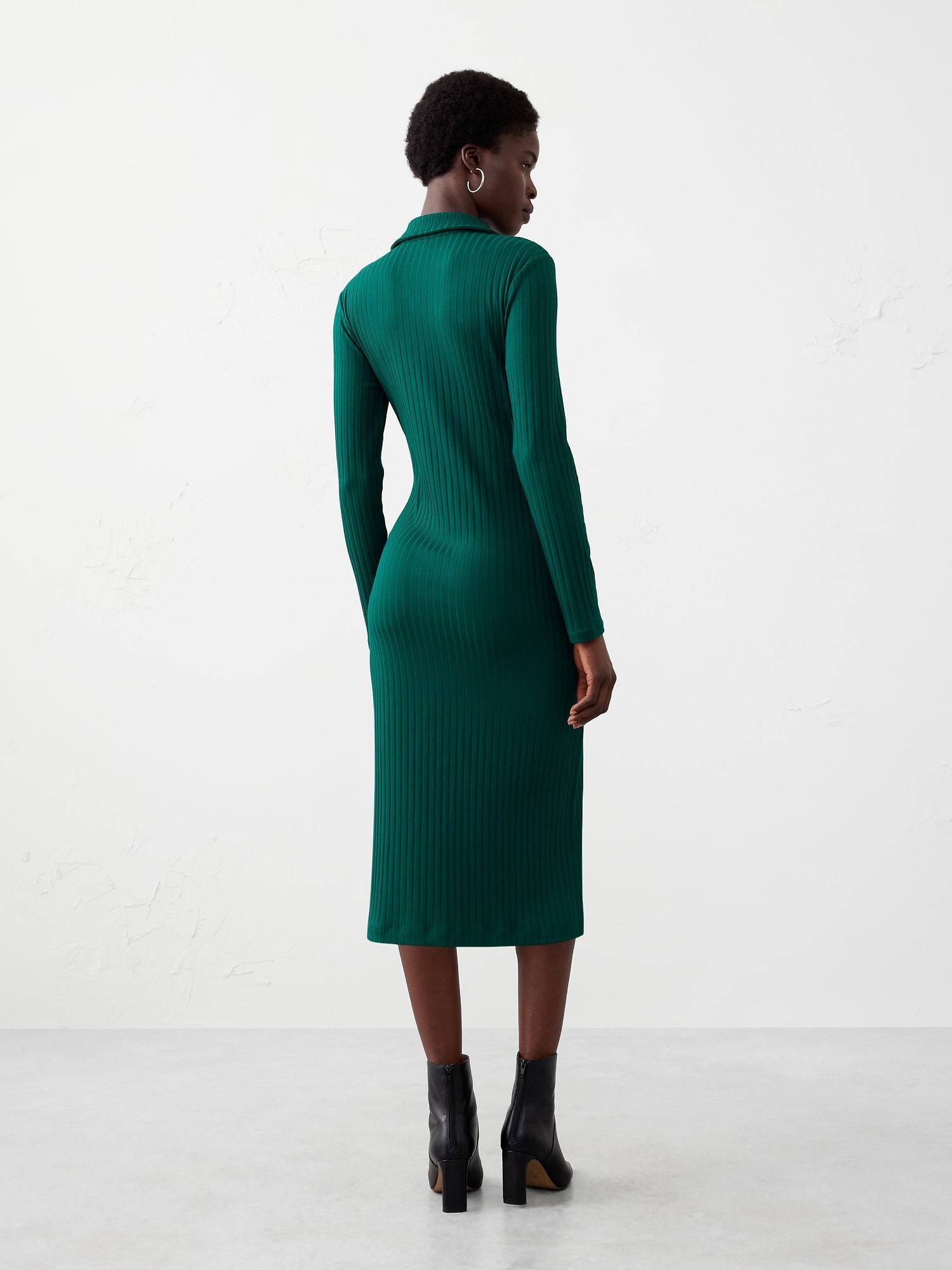 Image number 2 showing, Wide-Ribbed Knit Midi Dress