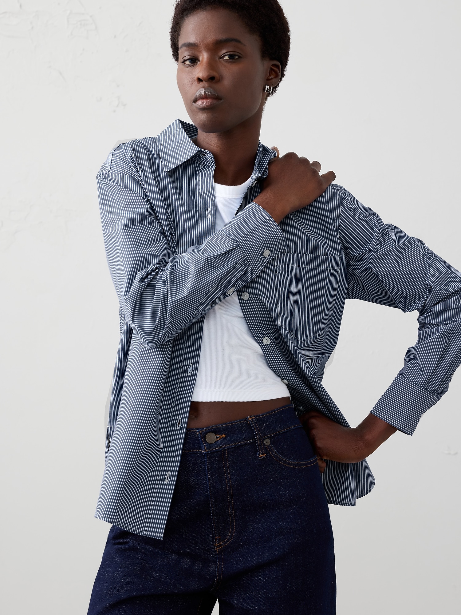 Image number 3 showing, Classic Poplin Shirt