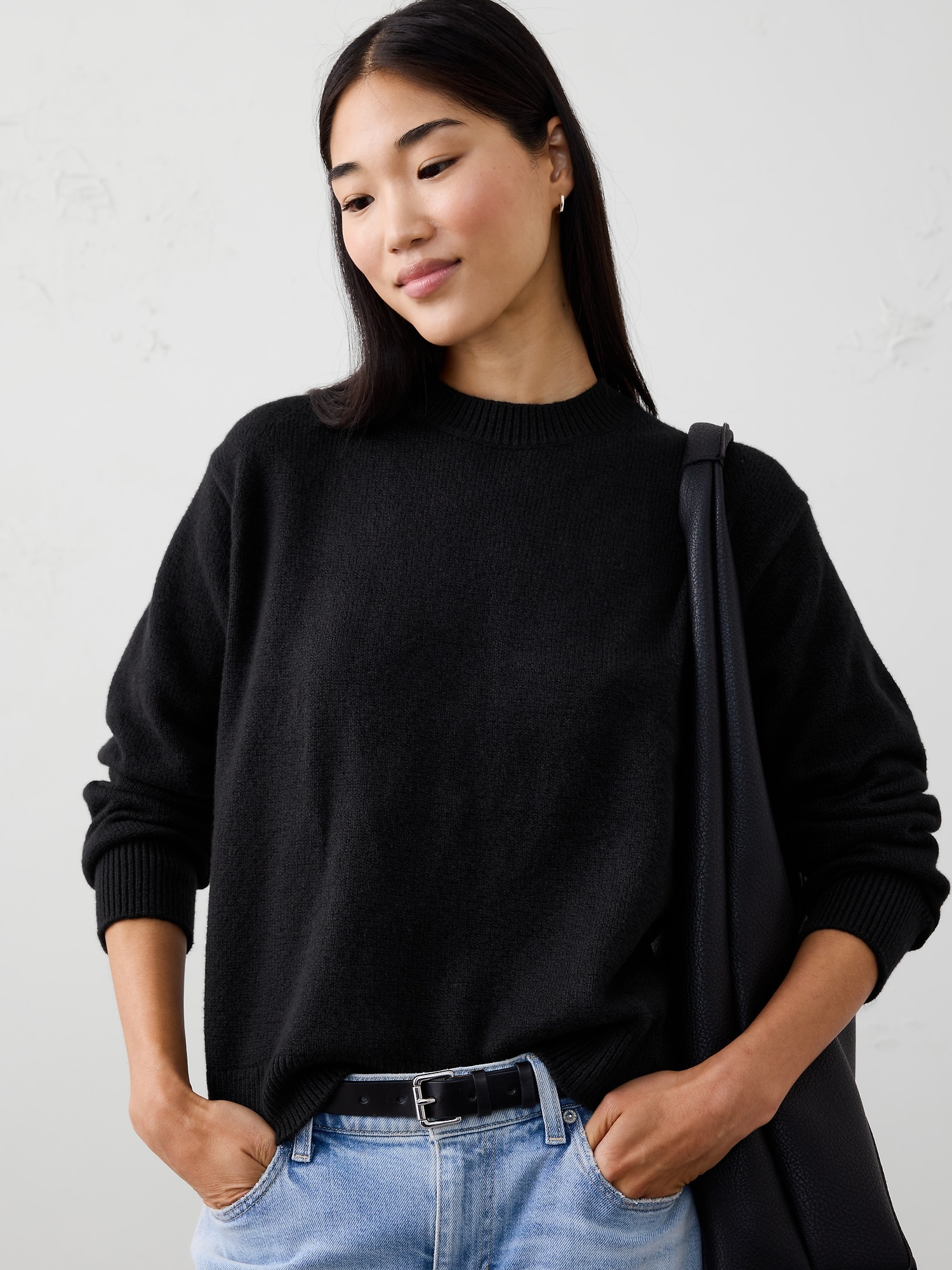 Cozy Pullover Sweater - Black