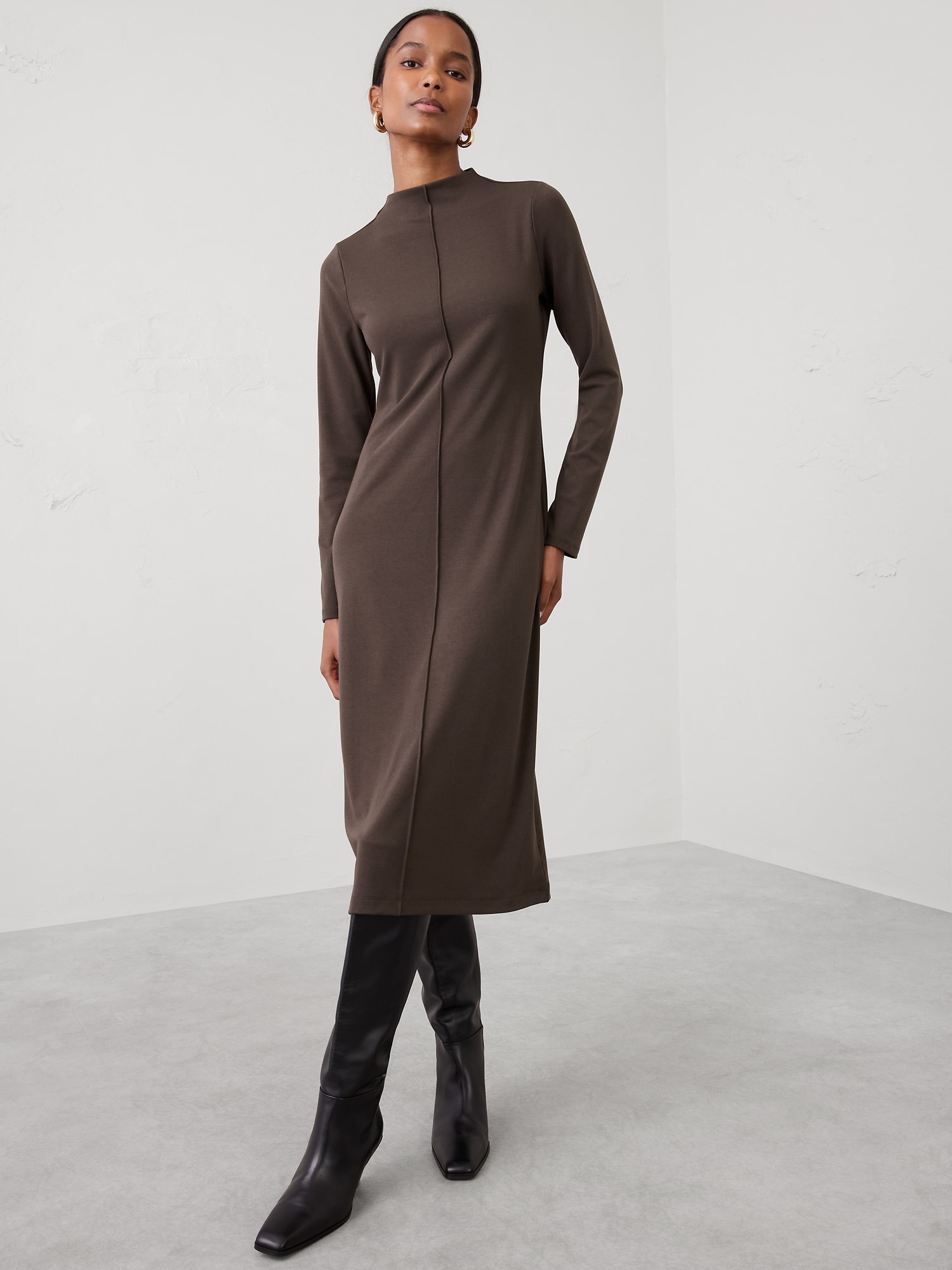 Image number 1 showing, Cozy Ribbed Knit Midi Dress