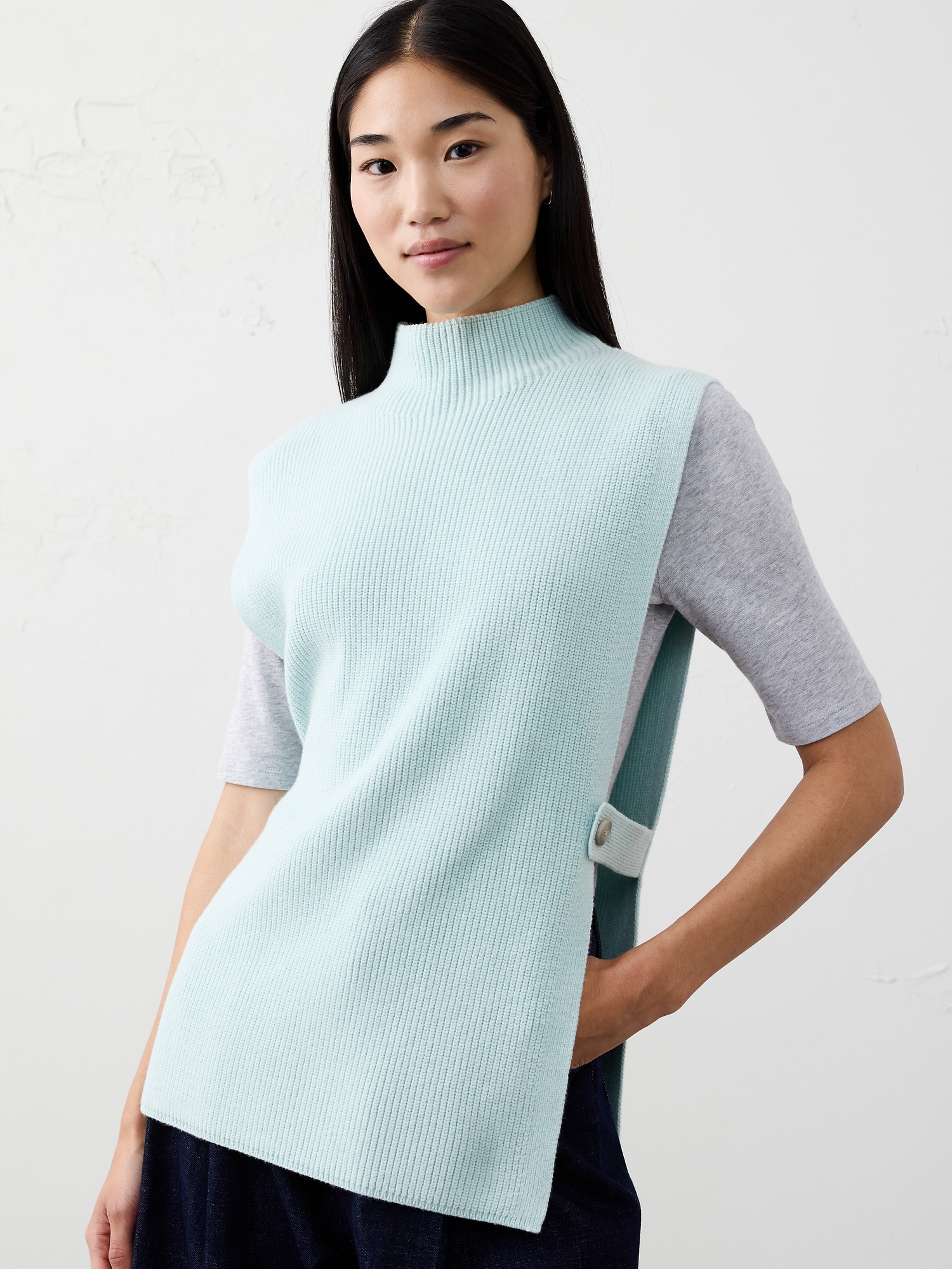 SWEATER BIB PONCHO - Soft Agate Green