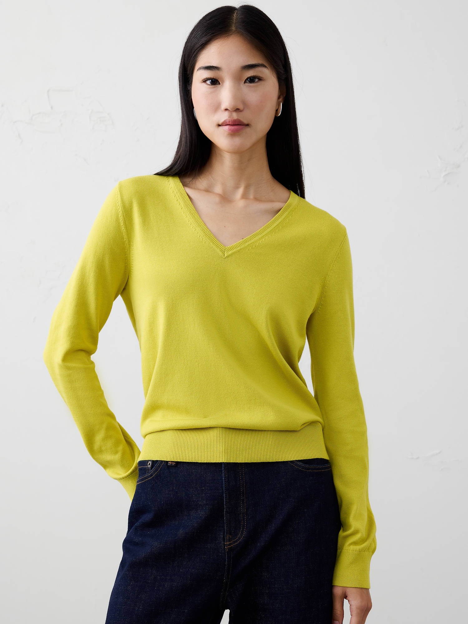 Forever V-Neck Sweater - Citron Green