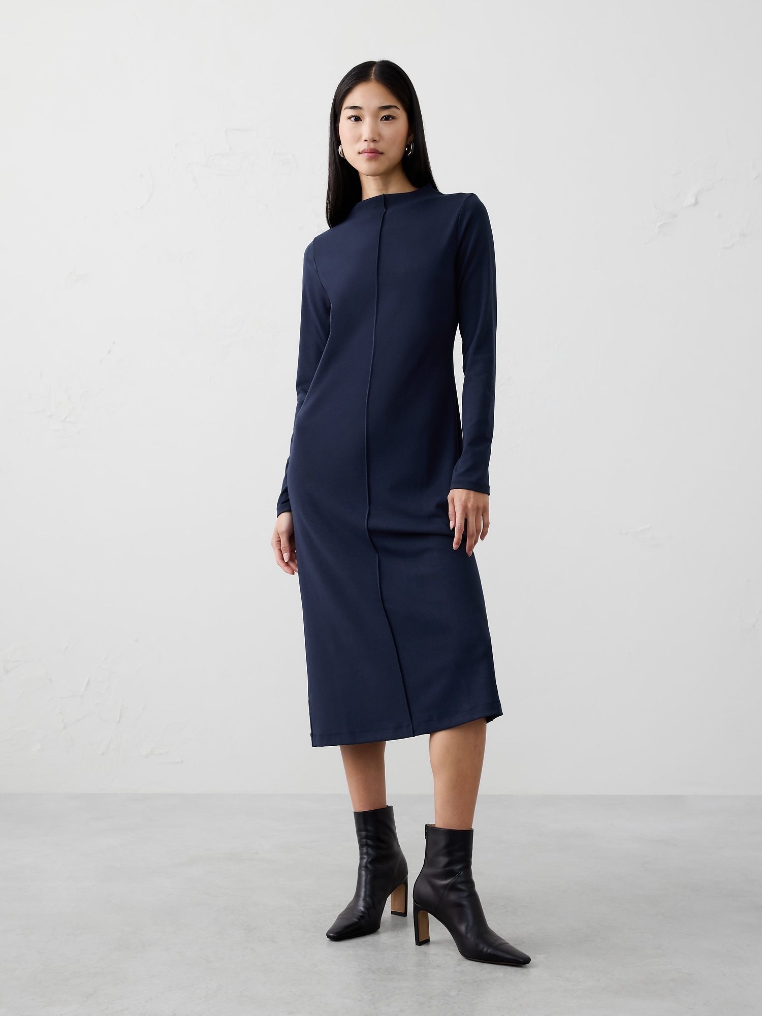 Image number 1 showing, Cozy Ribbed Knit Midi Dress