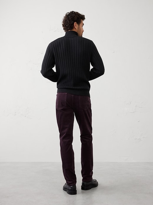Slim Travel Corduroy Pant