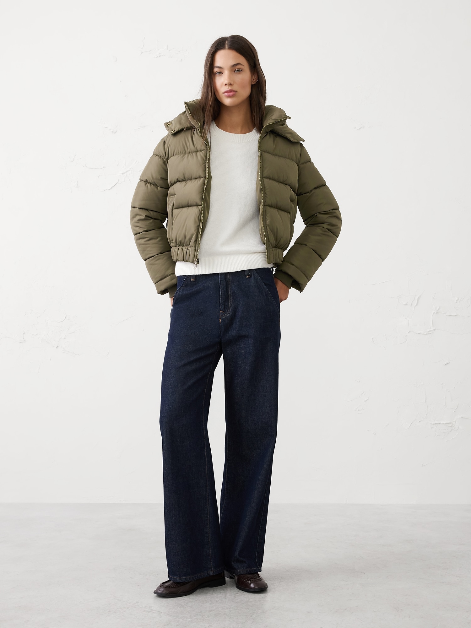 Short Hooded Puffer Jacket - Olive
