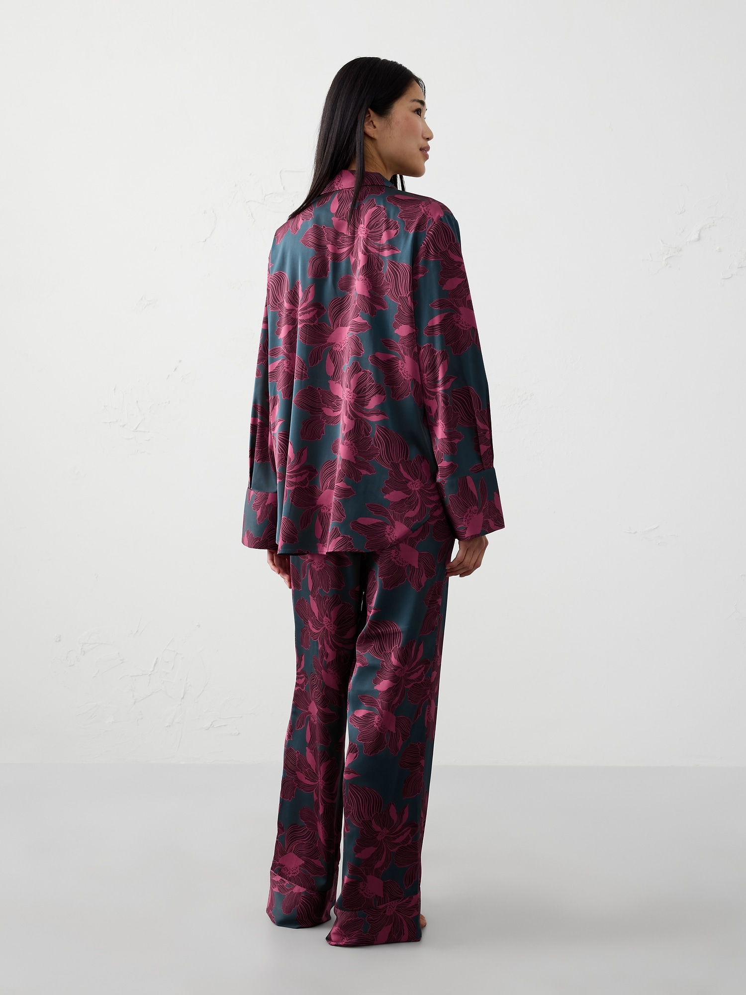 Image number 8 showing, Silky Pajama Set