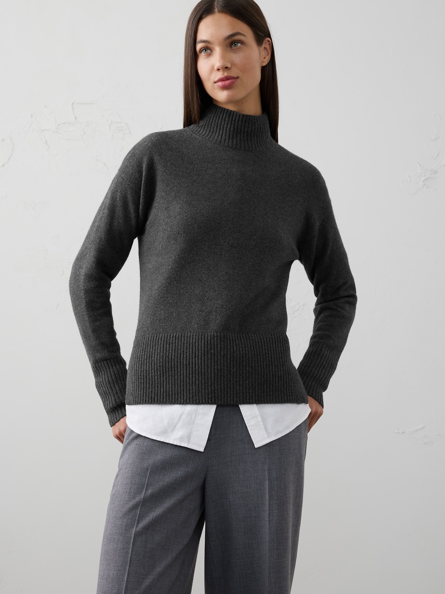 Perfectly Soft Turtleneck Sweater - Charcoal