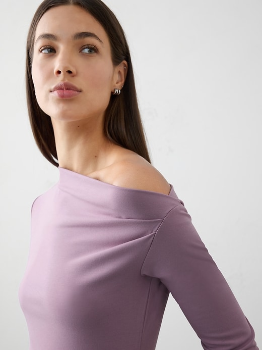 Asymmetrical Soft Top