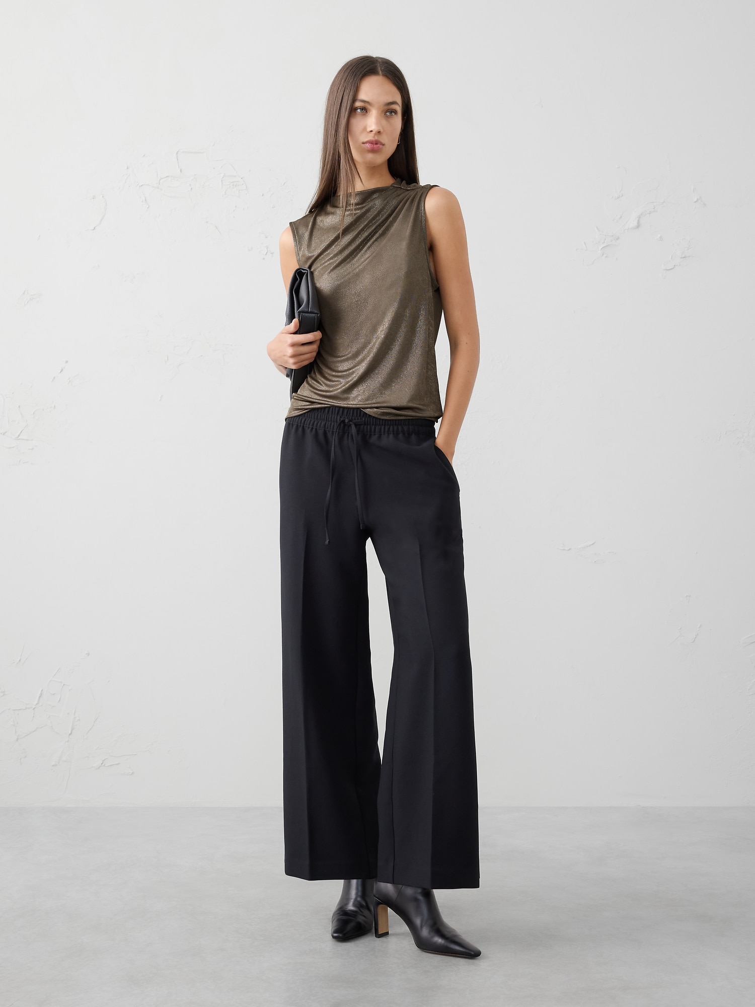 Foiled Ribbed Draped-Shoulder Top