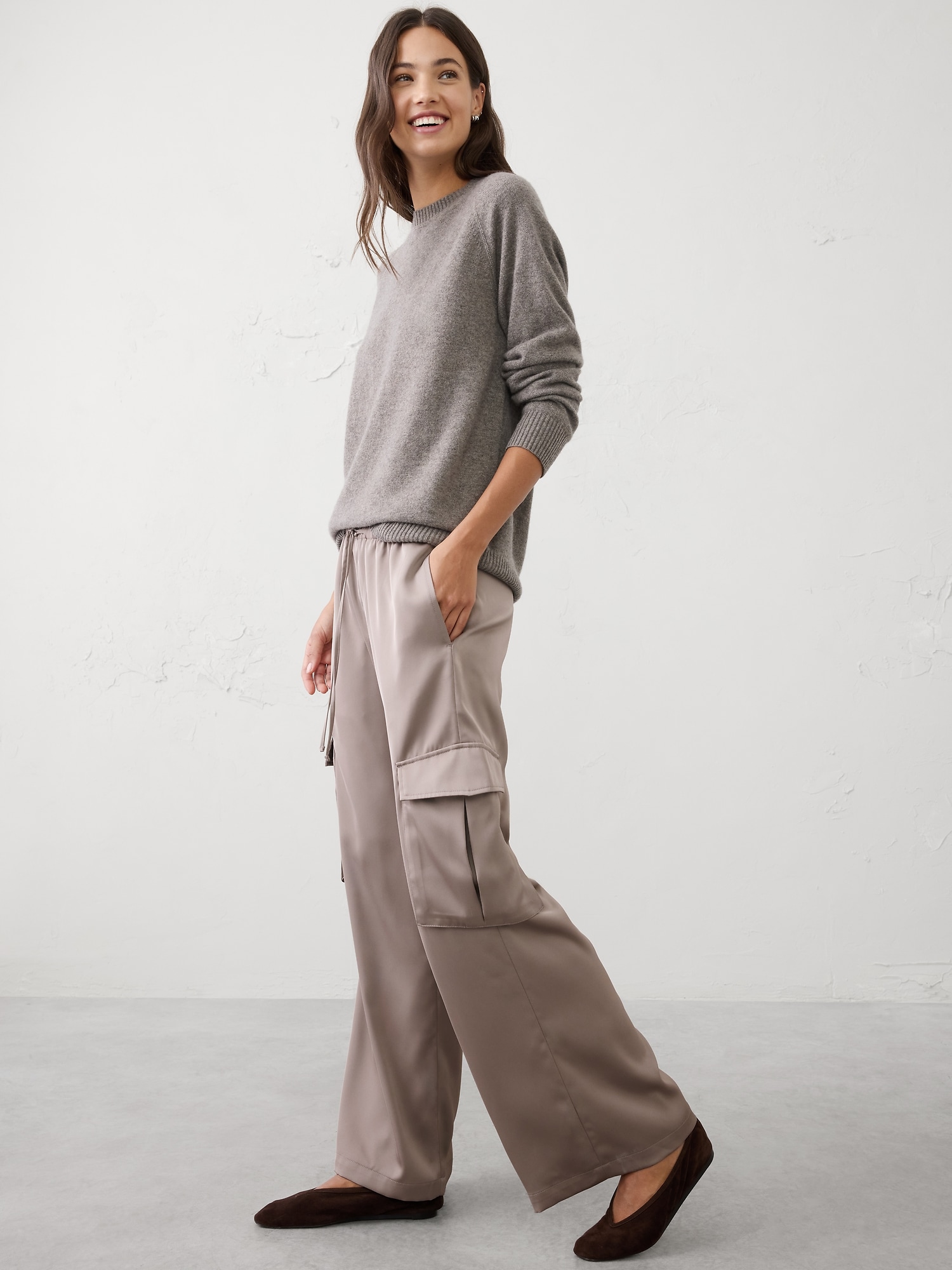 Image number 3 showing, Wide-Leg Mid-Rise Satin Pull-On Cargo Pant