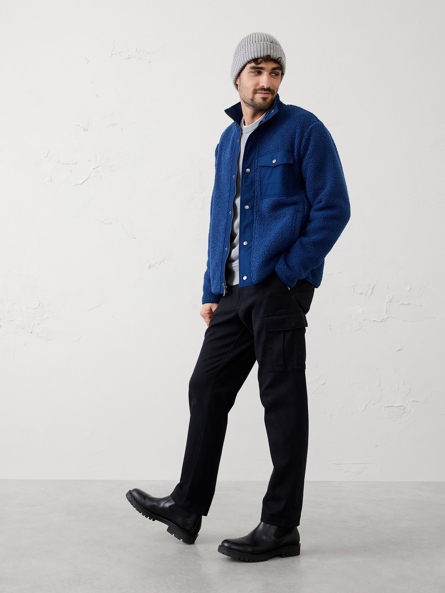 Sherpa Jacket - Winter Isle