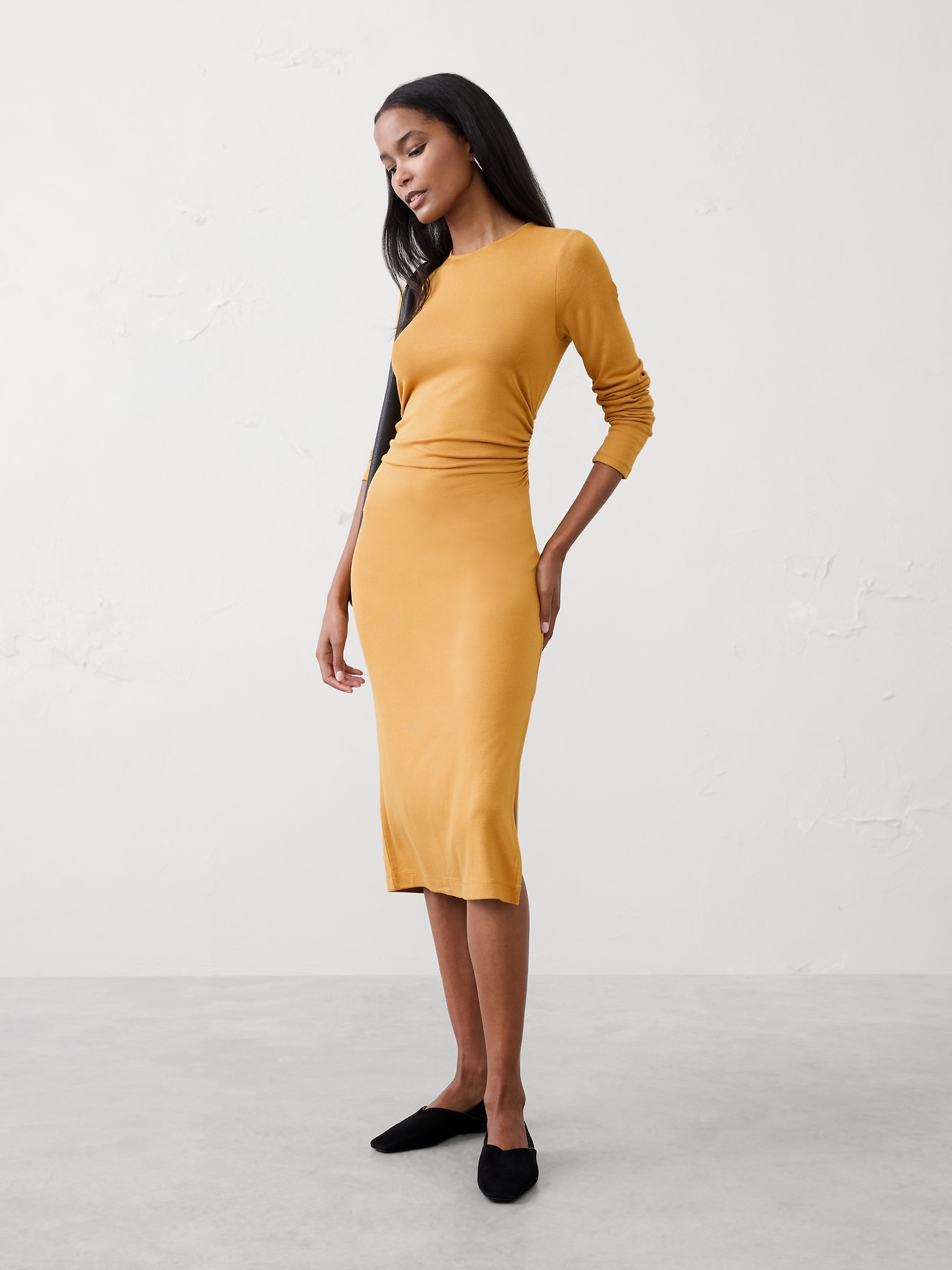 Soft Luxe Shirred-Side Midi Dress - New Ginger Spice