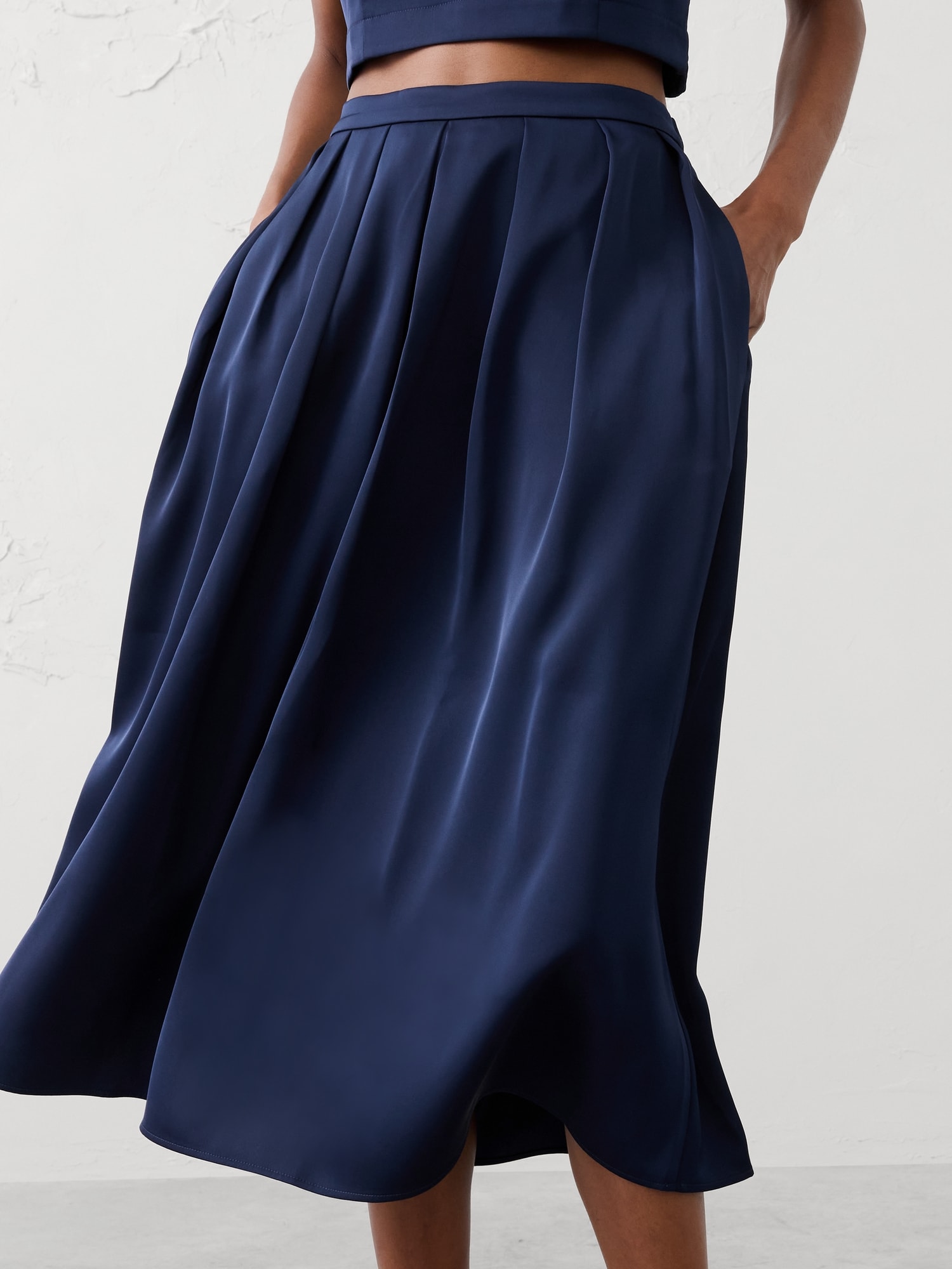 Image number 3 showing, Satin Midi Skirt
