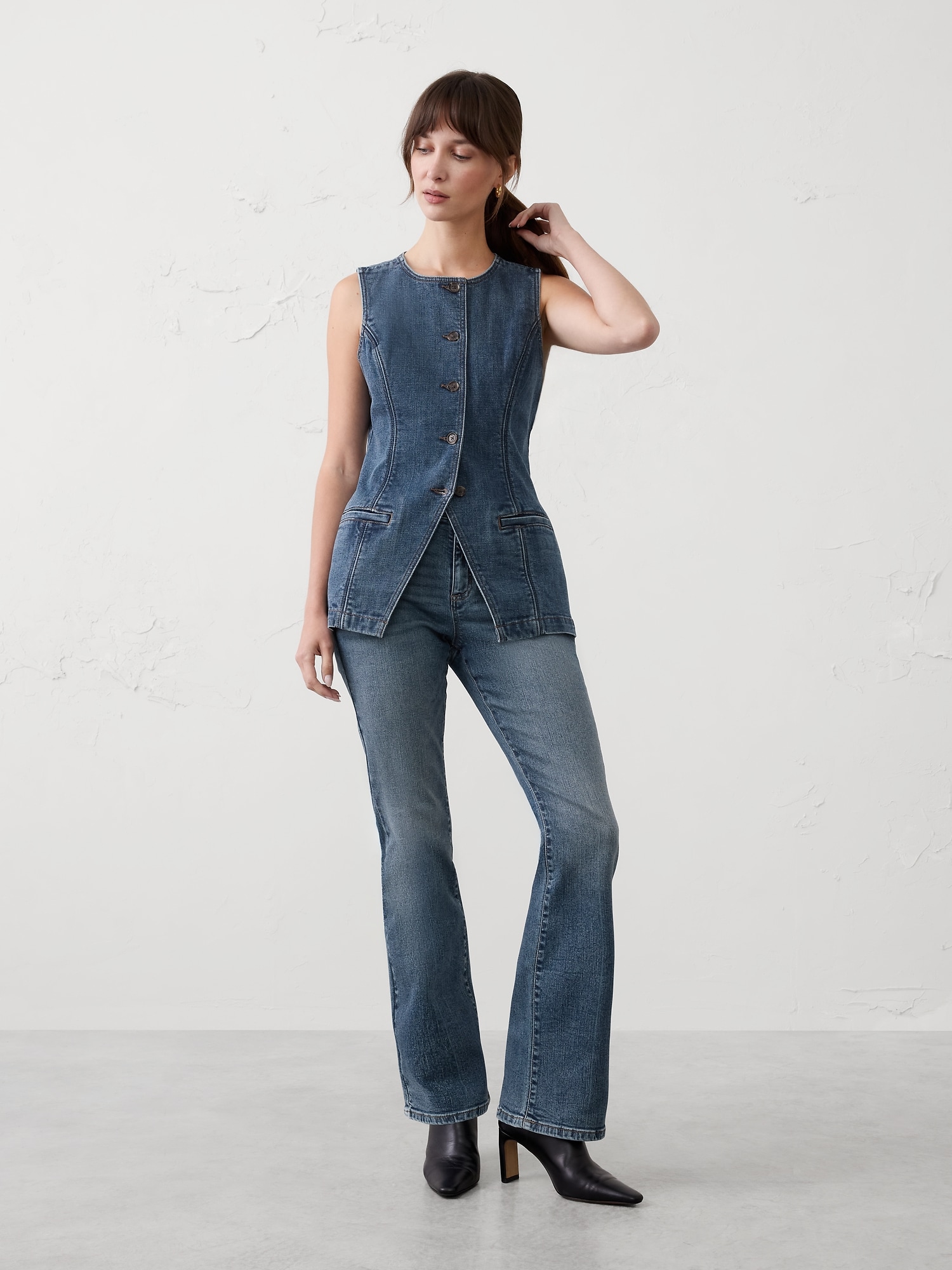 Kick Flare Mid-Rise Jean - Medium Wash
