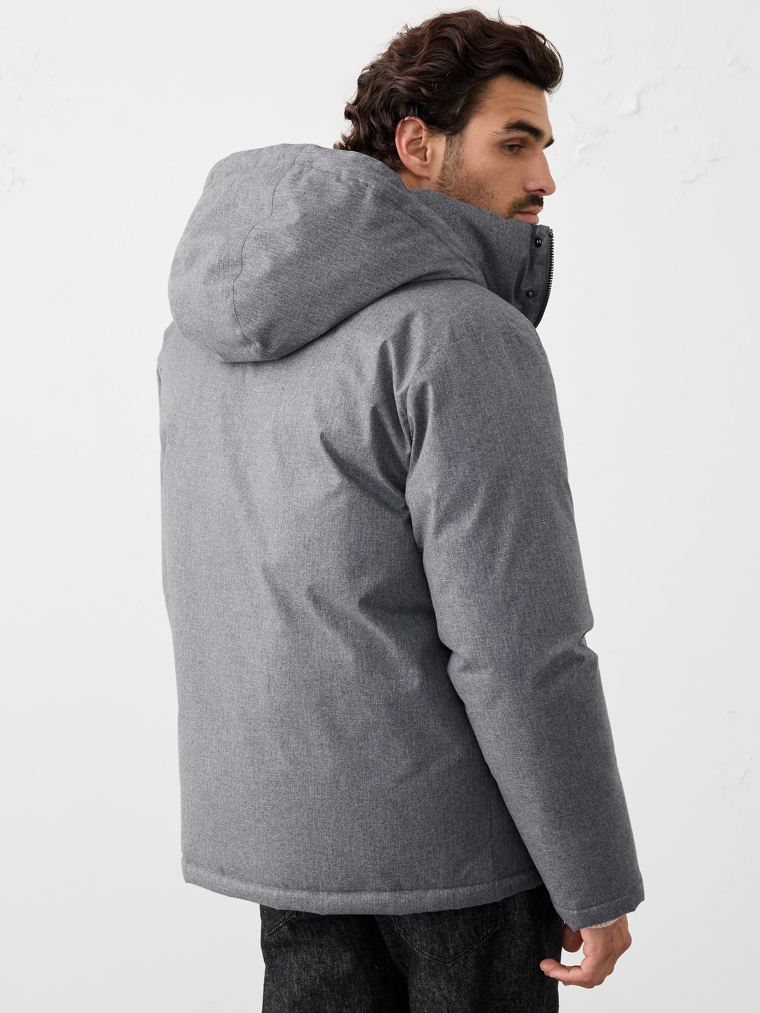 Image number 2 showing, Hooded Puffer