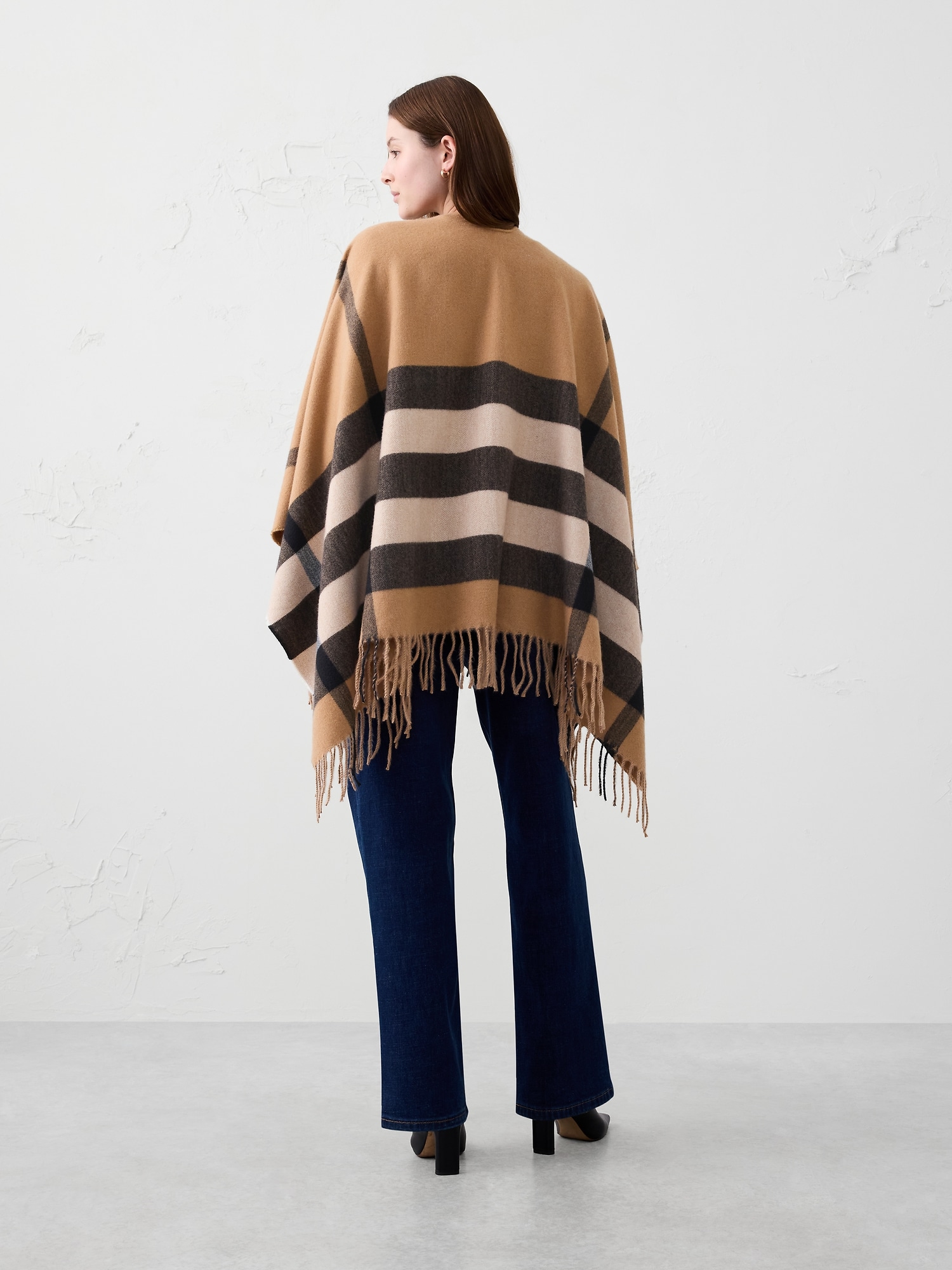 Image number 2 showing, Cozy Poncho