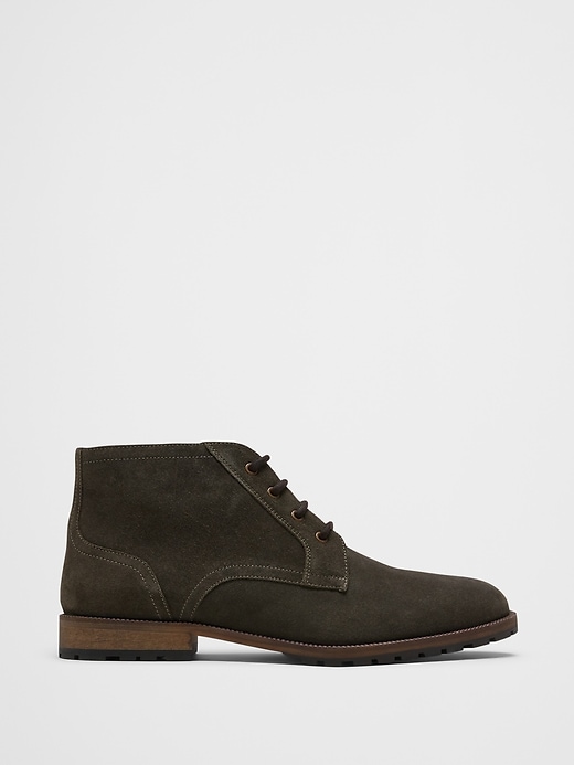 Suede Chukka Lace Up Boot | Banana Republic Factory display picture 2
