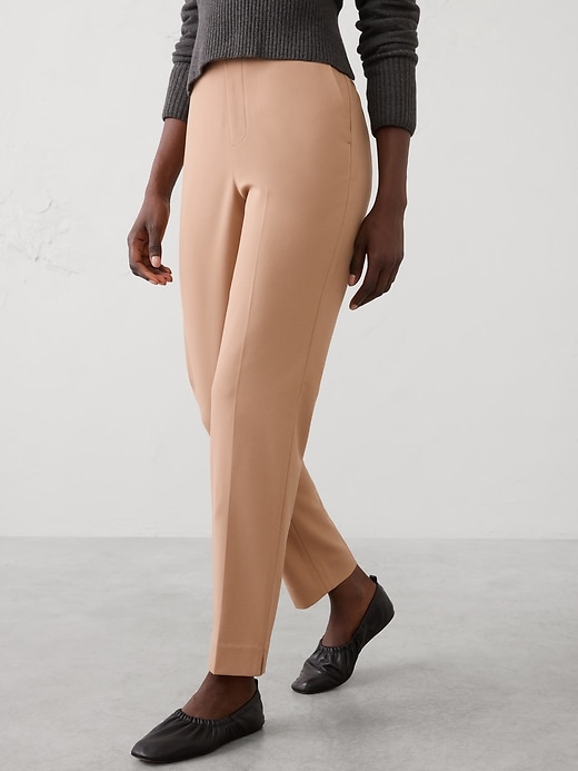 Hayden Tapered Pant
